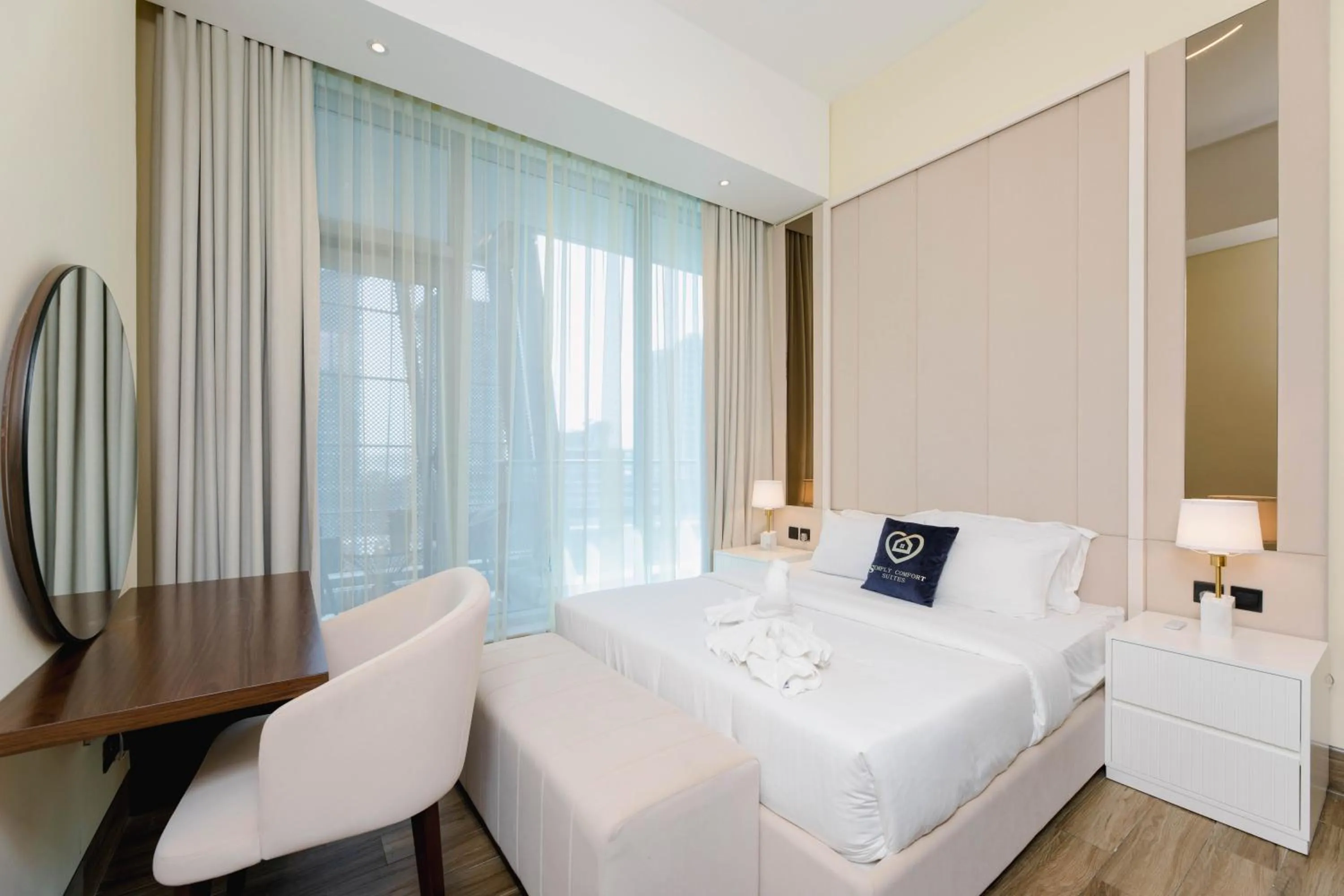 Bed in SIMPLY COMFORT in J ONE Tower