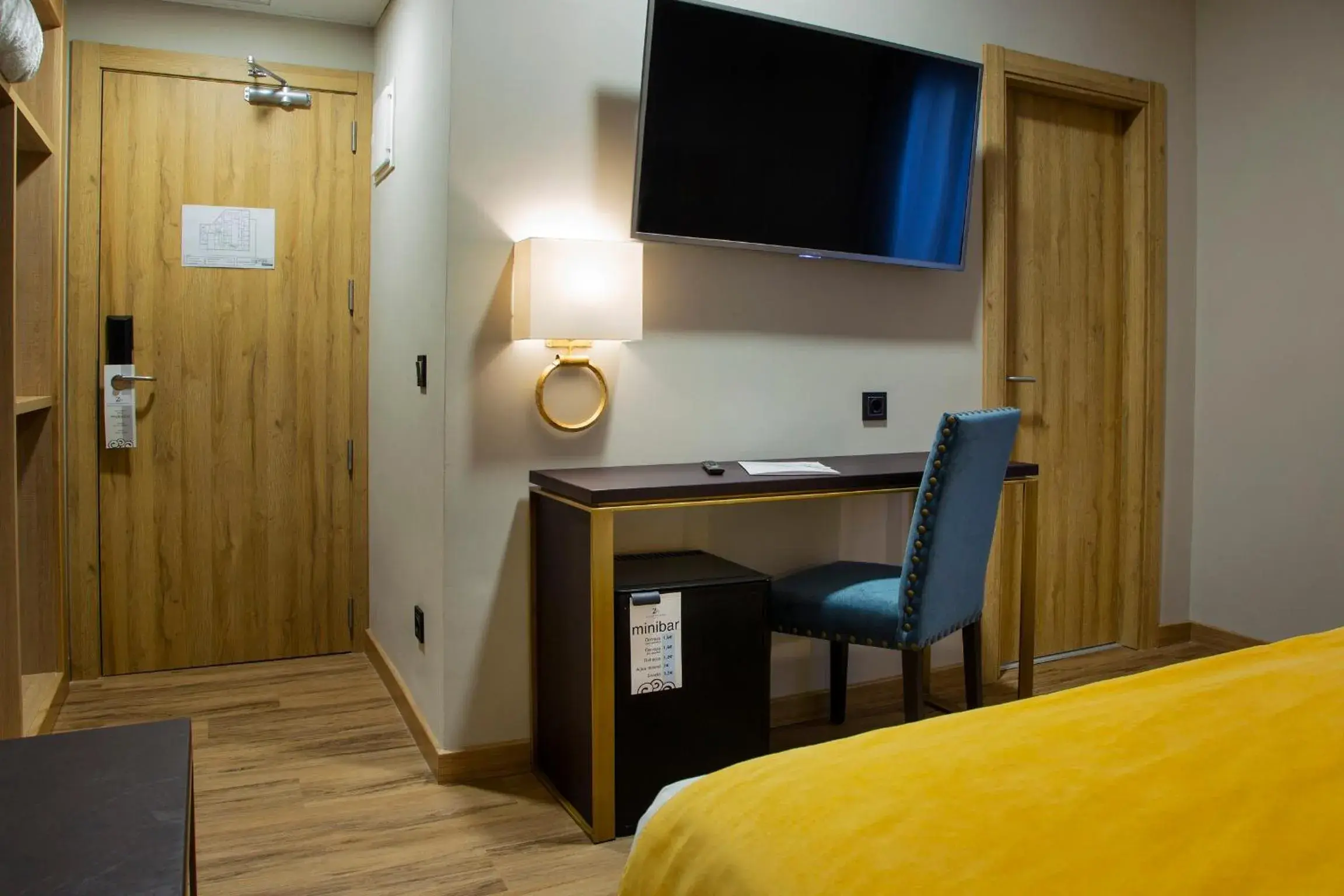 Photo of the whole room, Bed in Hotel Zentral Mayoral Photo of the whole room, Bed in Hotel Zentral Mayoral