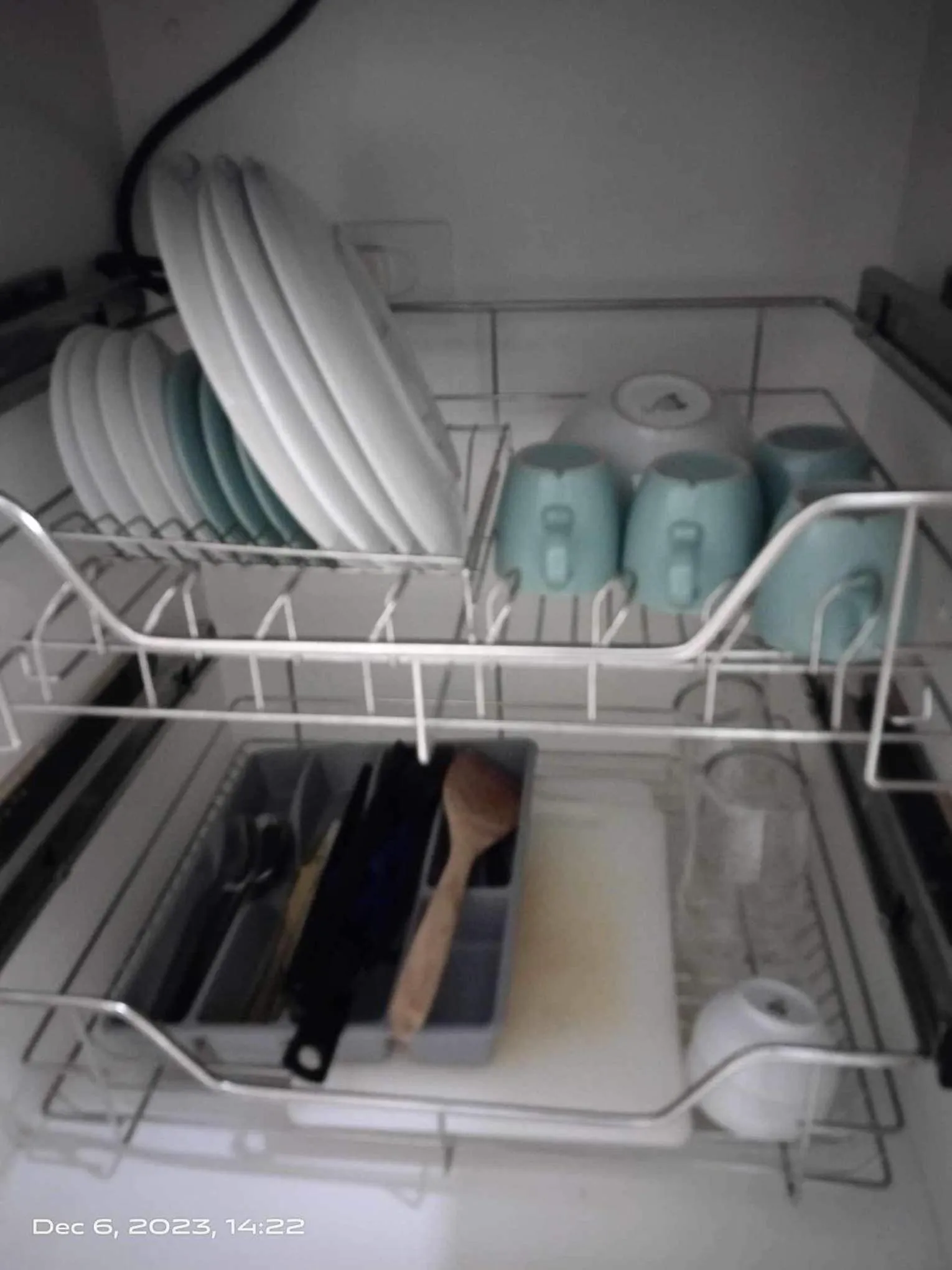 Deluxe Suites Razelles 2 at Shore 2 Residences Tower 1