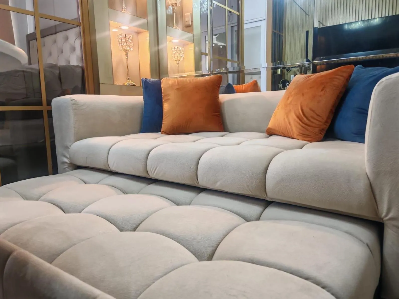 Deluxe Suites Razelles 2 at Shore 2 Residences Tower 1