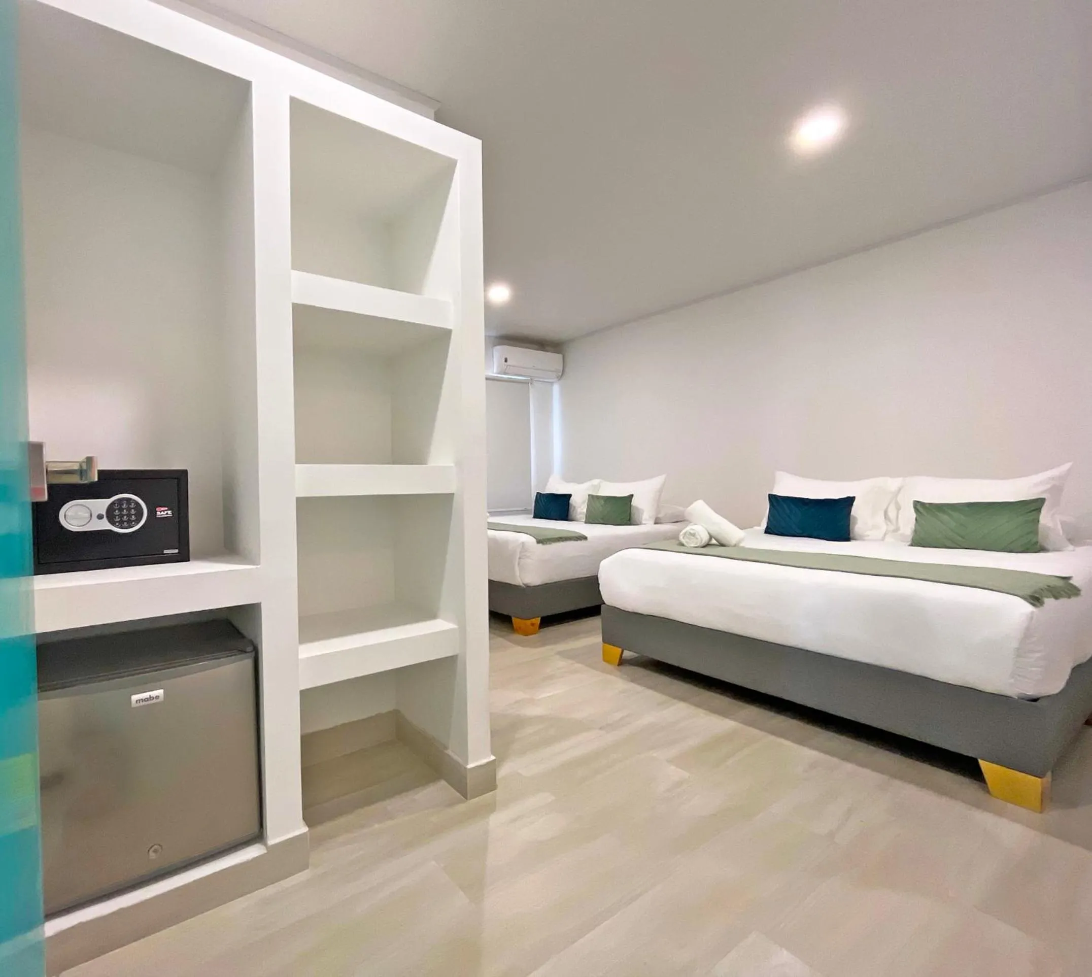 Photo of the whole room, Bed in Zaba Beach House