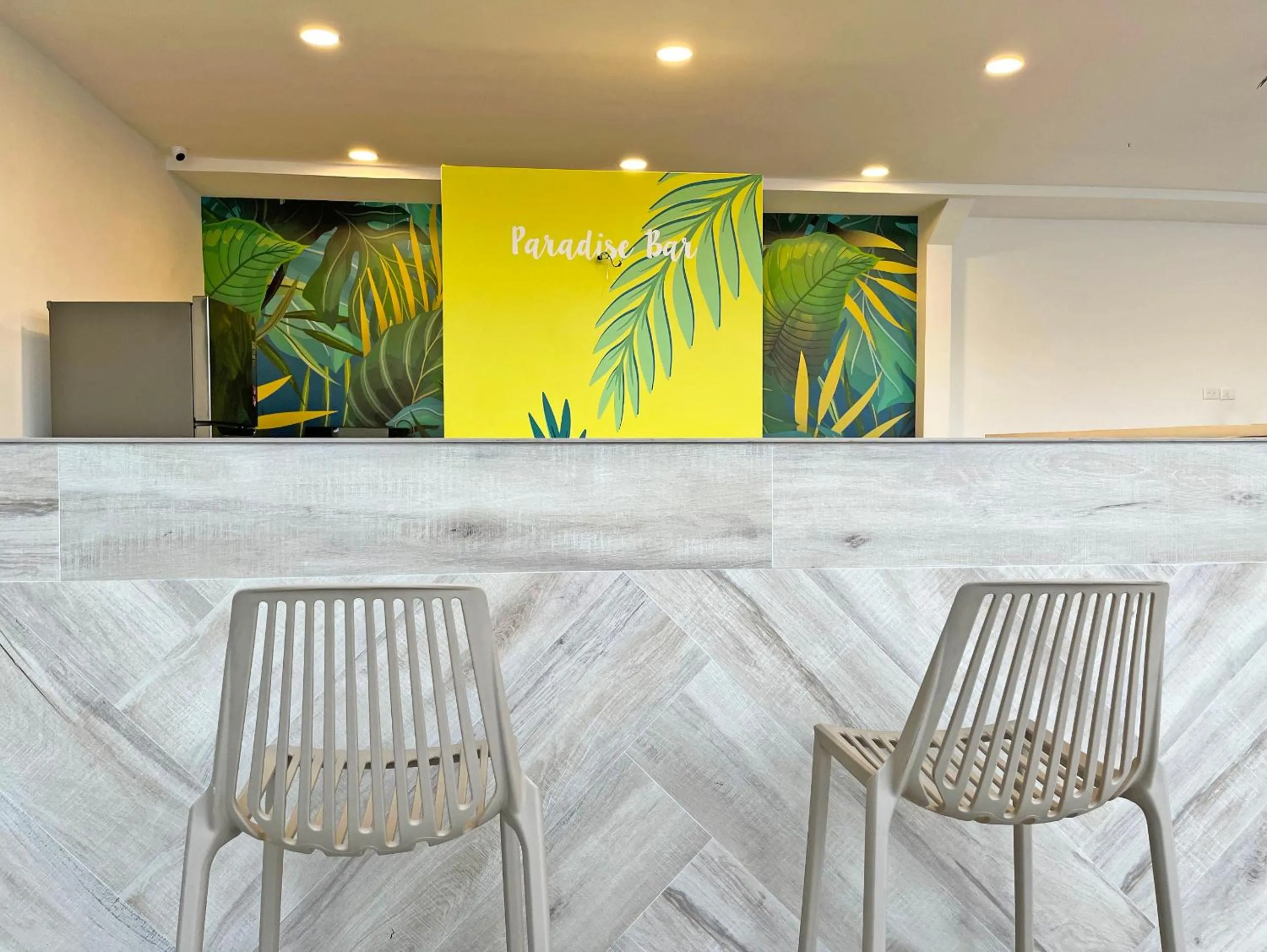 Restaurant/places to eat in Zaba Beach House