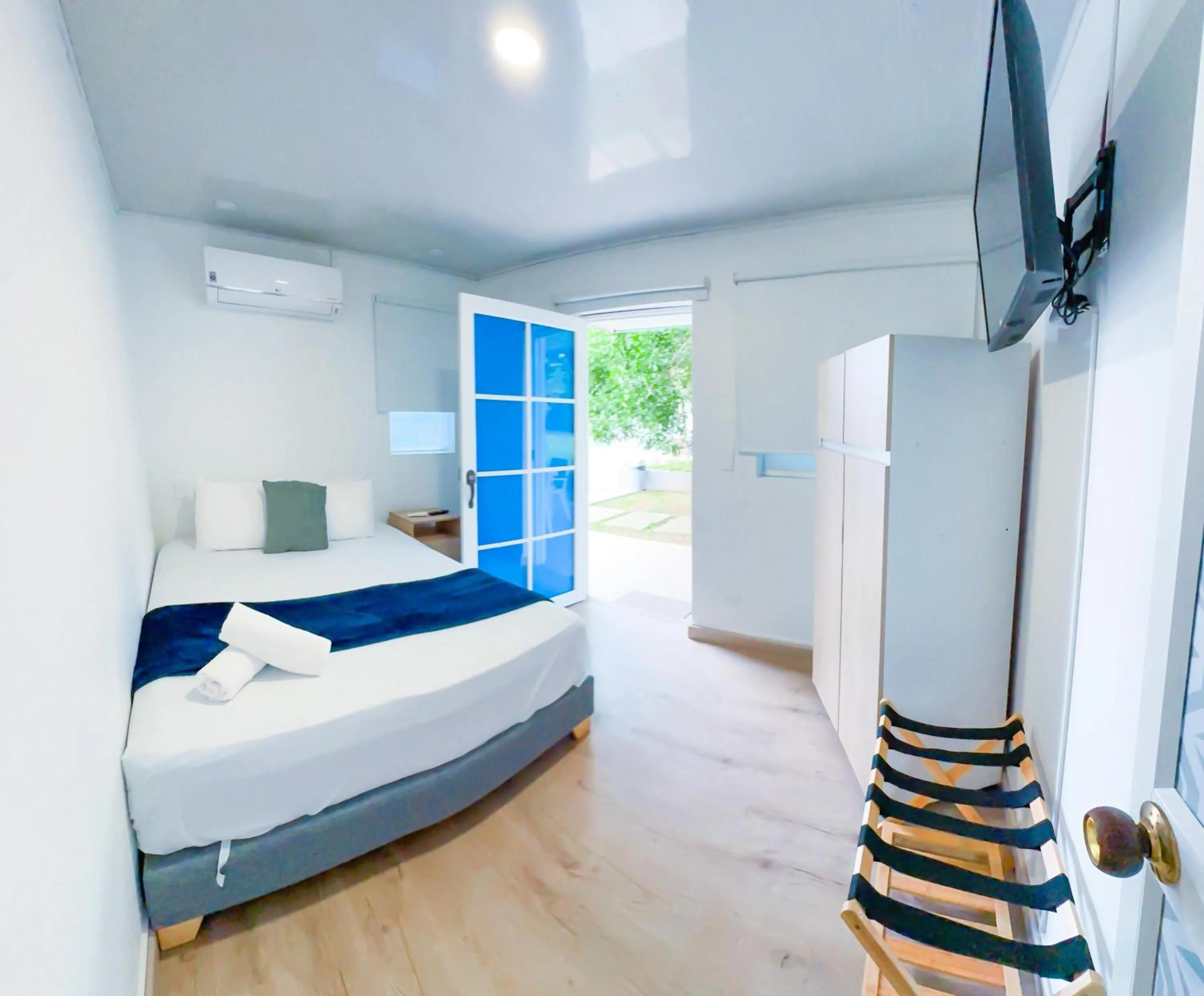 Bed in Zaba Beach House