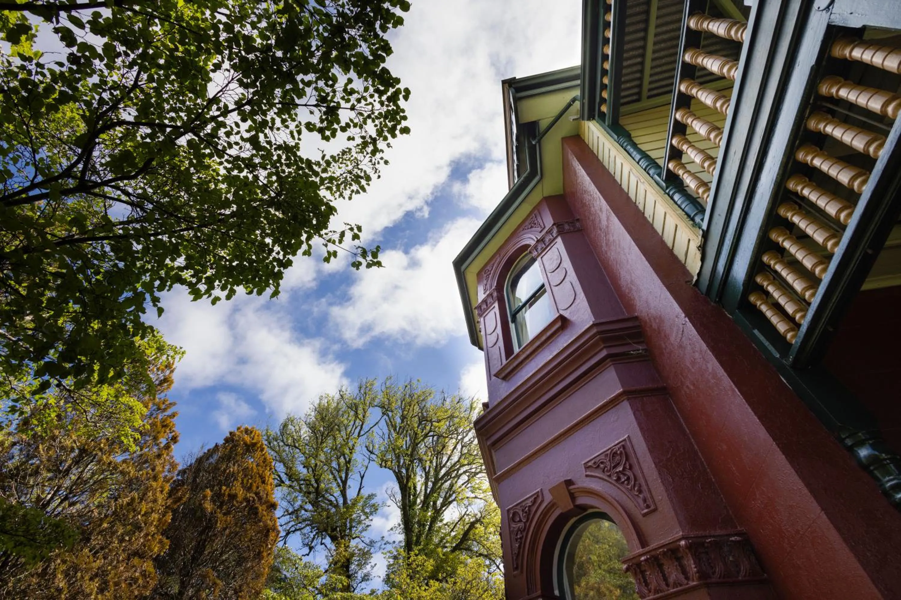 Property building in Leura House