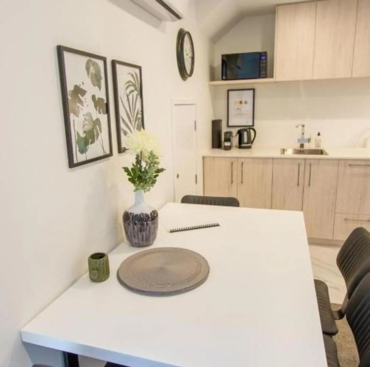 A touch of Luxury in Chch CBD with Free Carpark