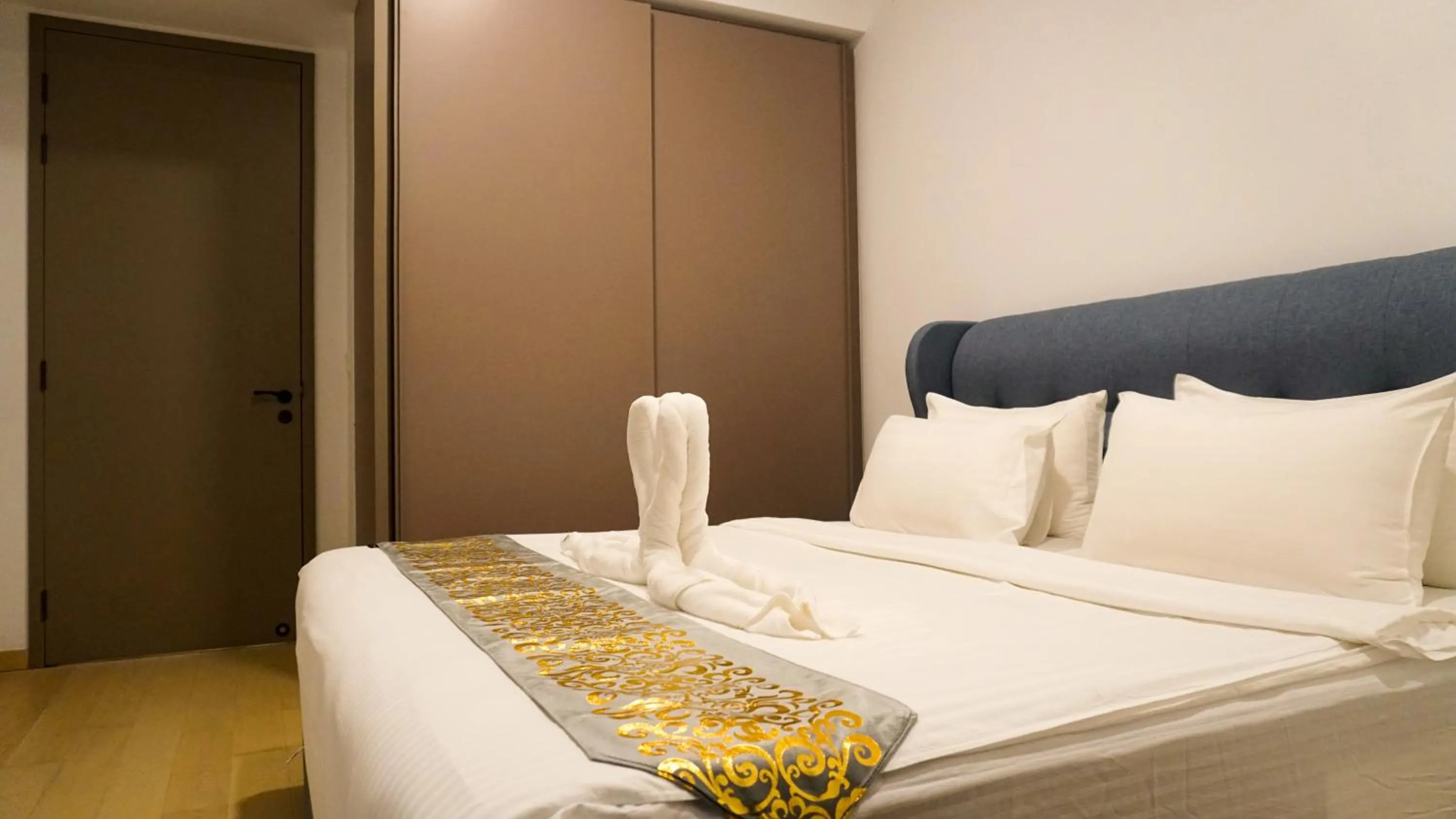 Bed in MOONWAY SUITES At EATON KLCC