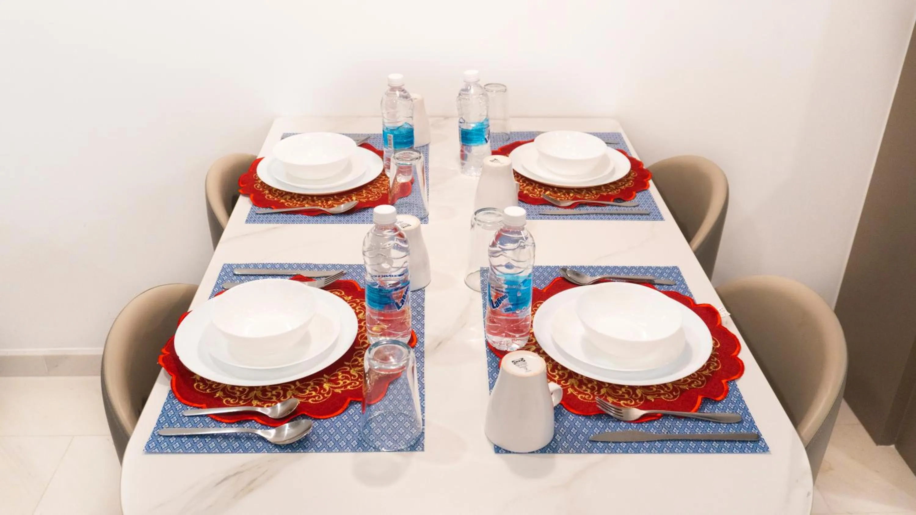 Food and drinks in MOONWAY SUITES At EATON KLCC