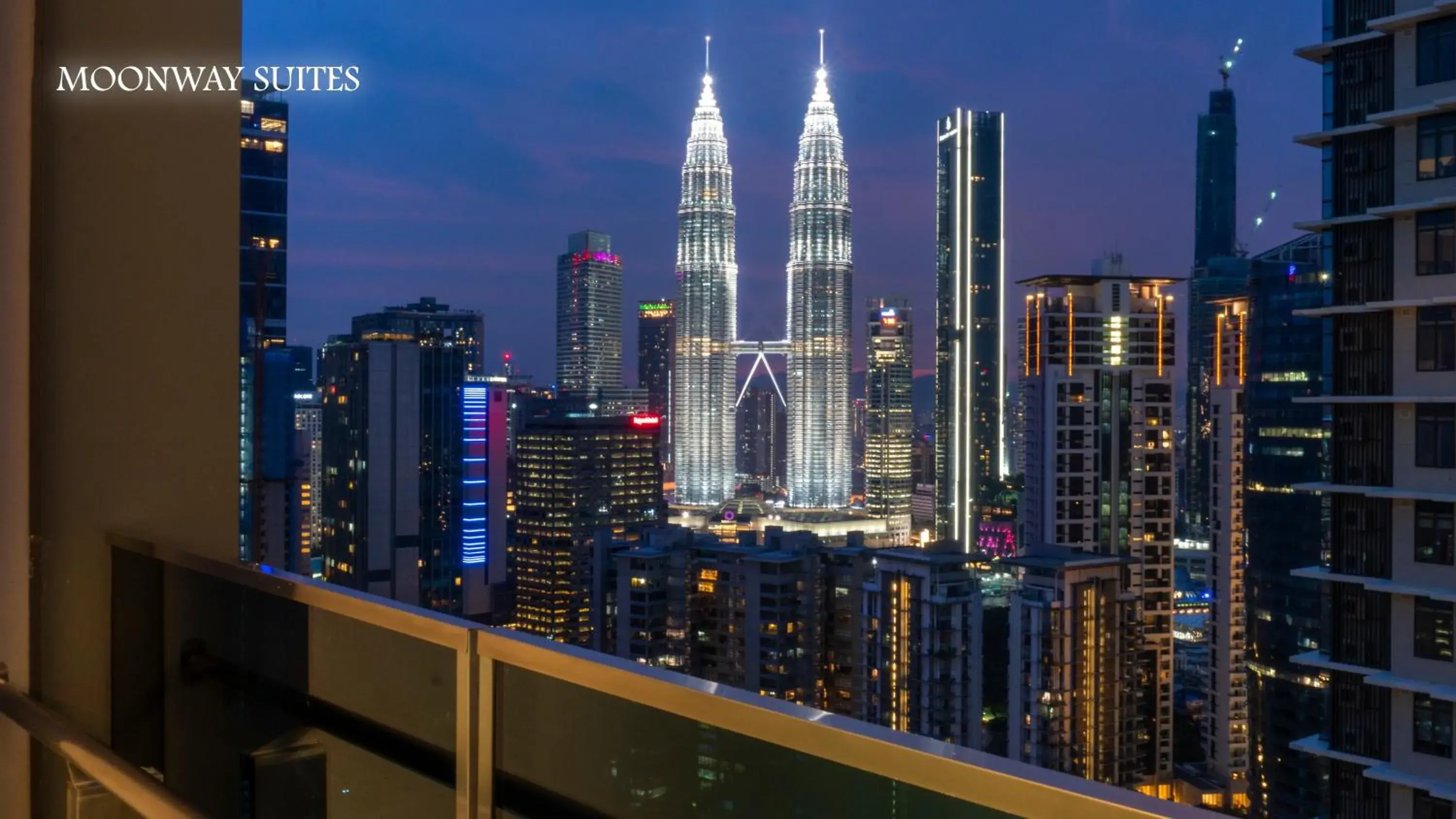 Three bedrooms apartment (PETRONAS Twin Towers view) in MOONWAY SUITES At EATON KLCC Three bedrooms apartment (PETRONAS Twin Towers view) in MOONWAY SUITES At EATON KLCC