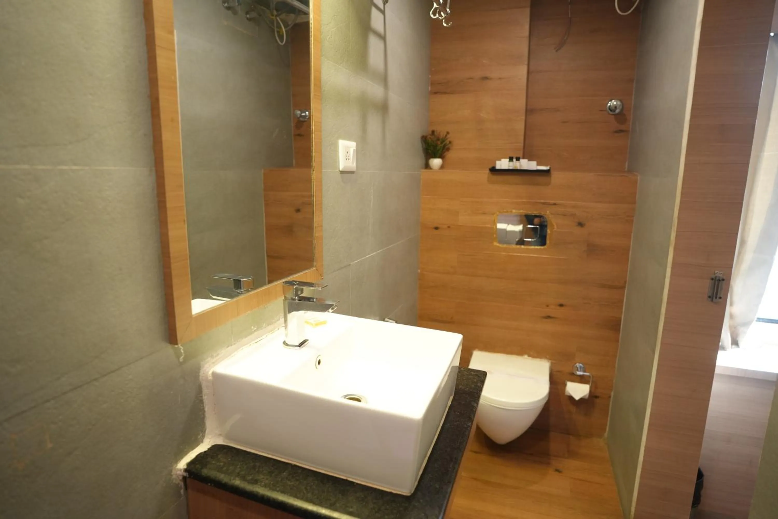 HOTEL SILKHOUSE PREMIER