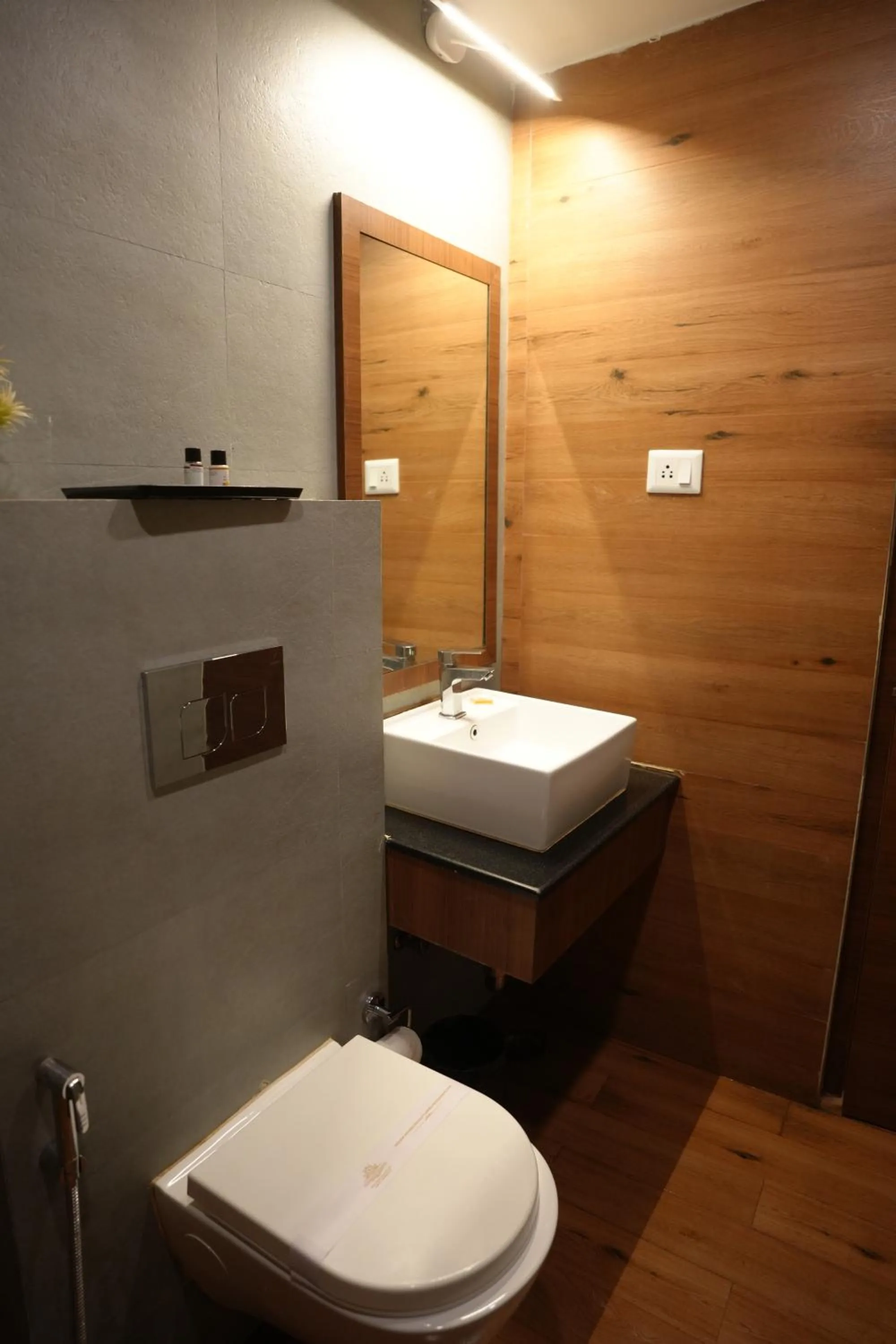 HOTEL SILKHOUSE PREMIER