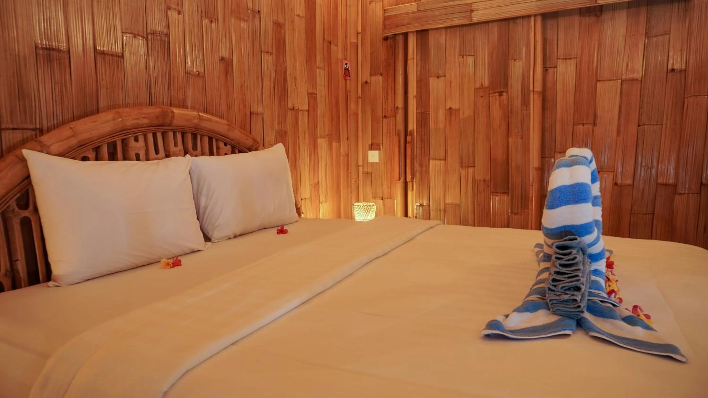 Bed in Kalimaja Amed Villa