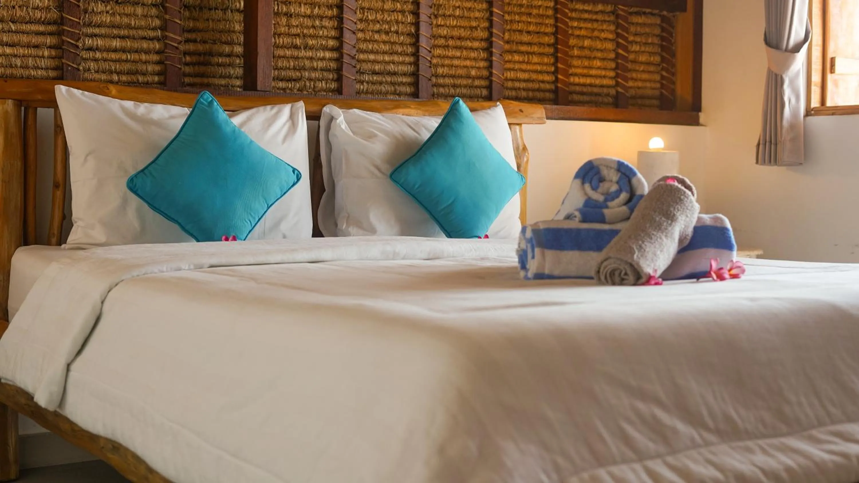 Bed in Kalimaja Amed Villa