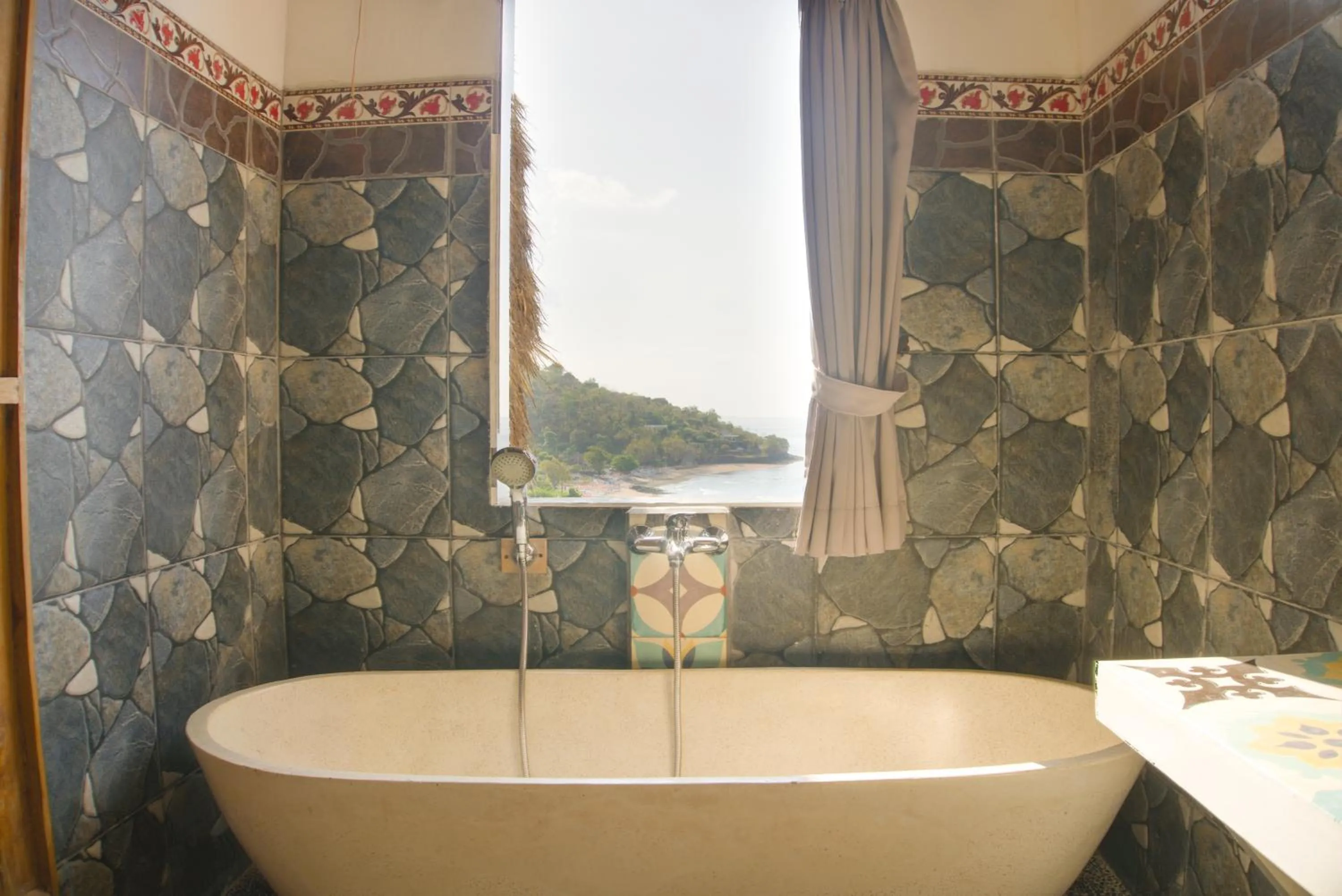 Bath in Kalimaja Amed Villa