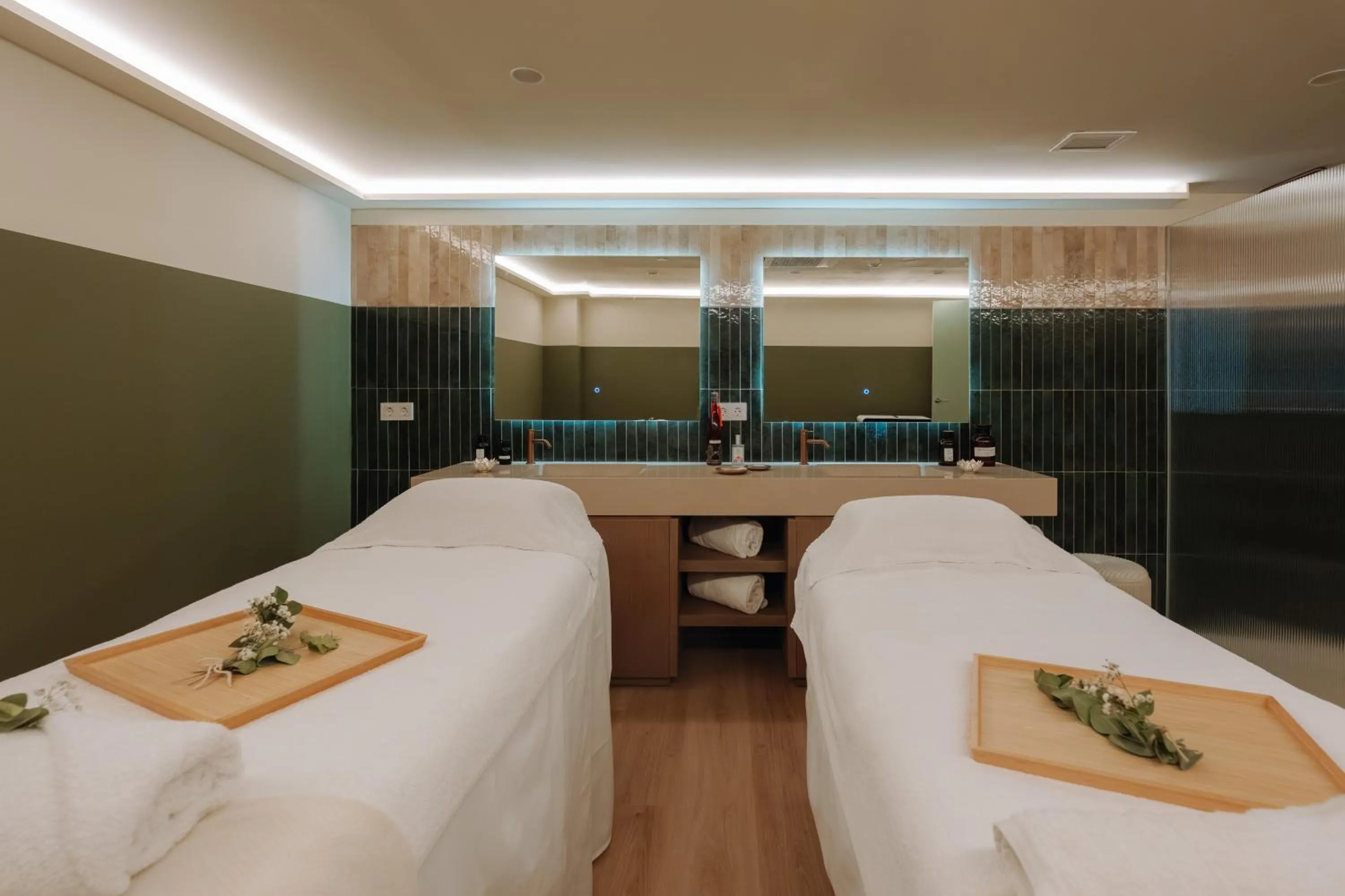 Massage, Bed in MS Aguamarina Costa del Sol