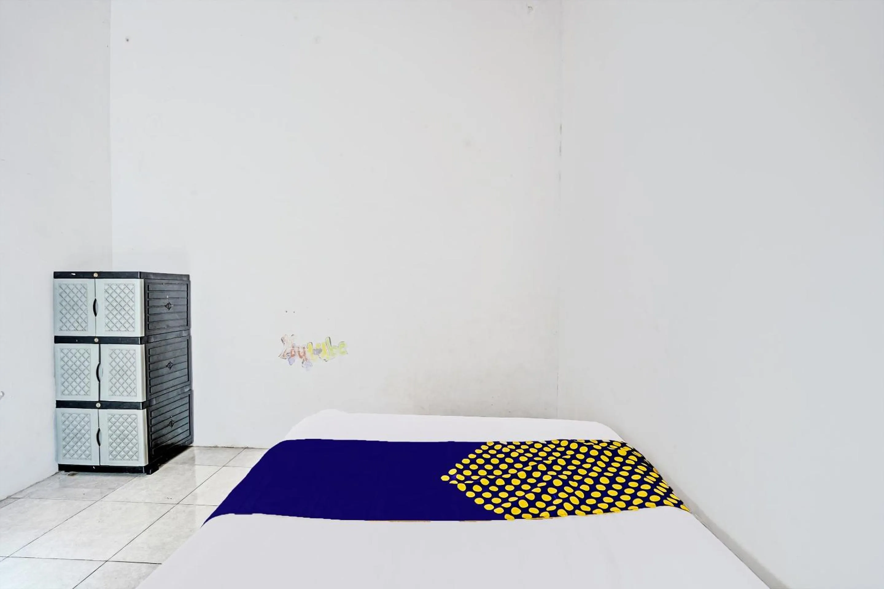 Bedroom, Bed in Hotel O Fun Guesthouse Syariah