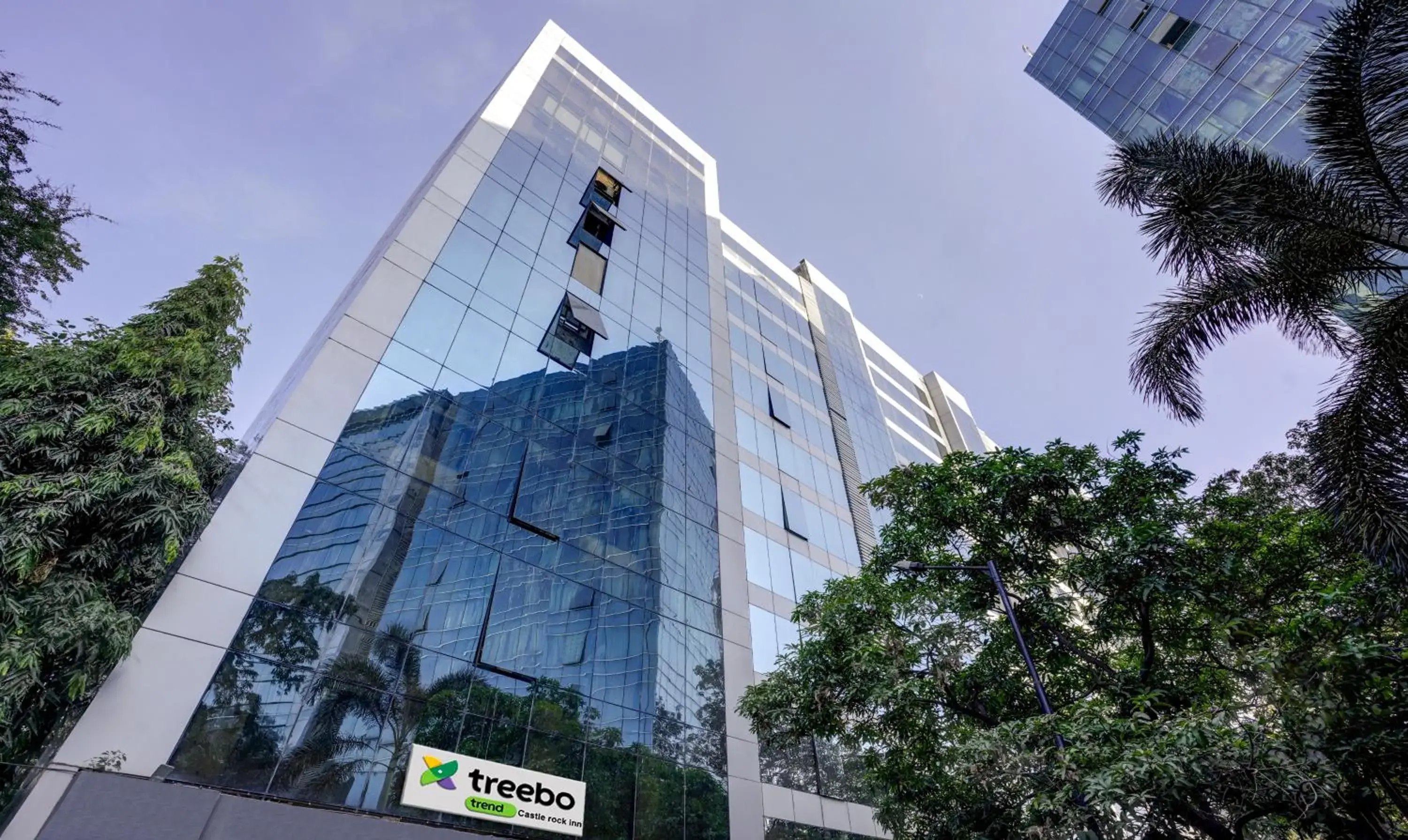 Property building in Treebo Castle Rock Inn Property building in Treebo Castle Rock Inn