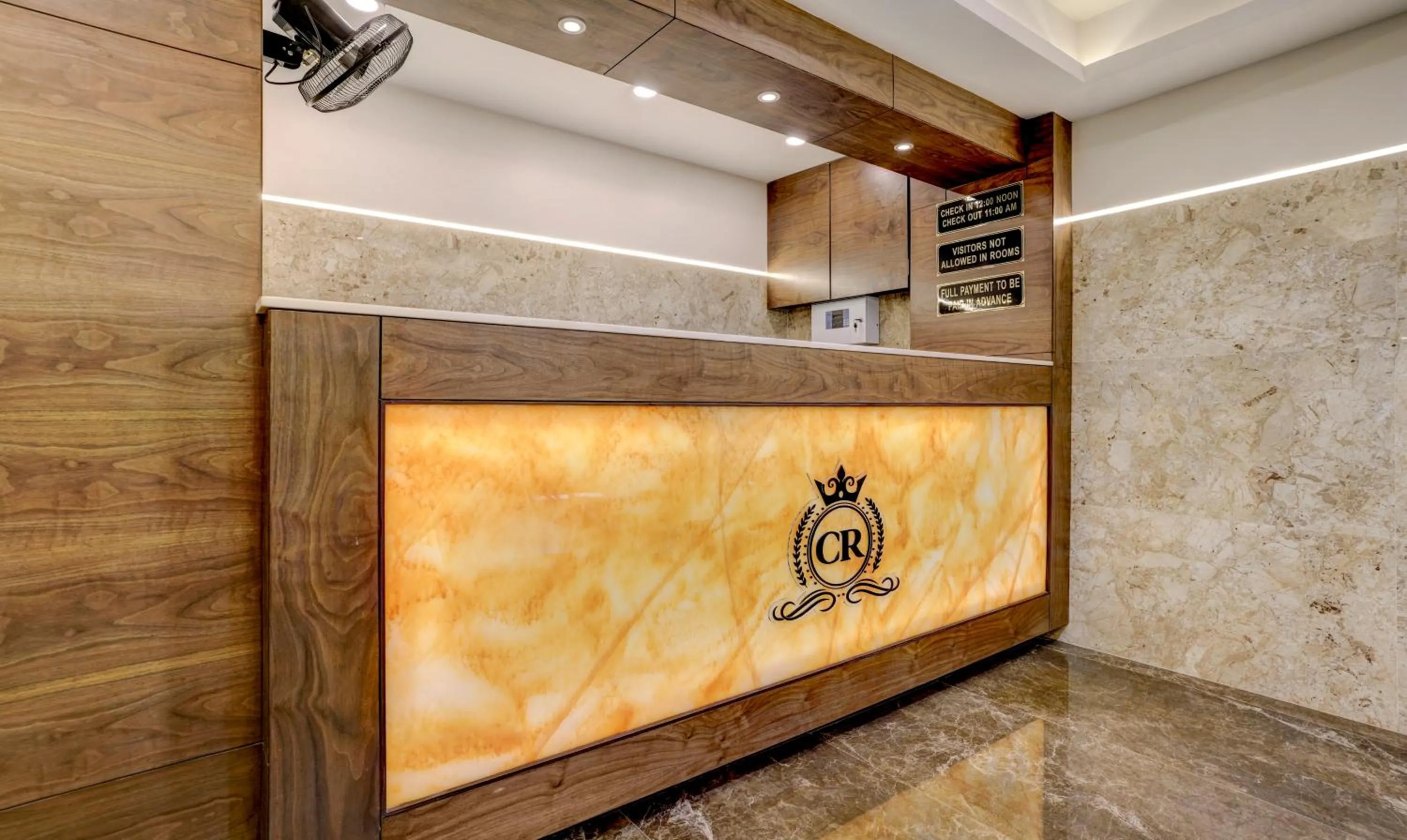 Lobby or reception in Treebo Castle Rock Inn