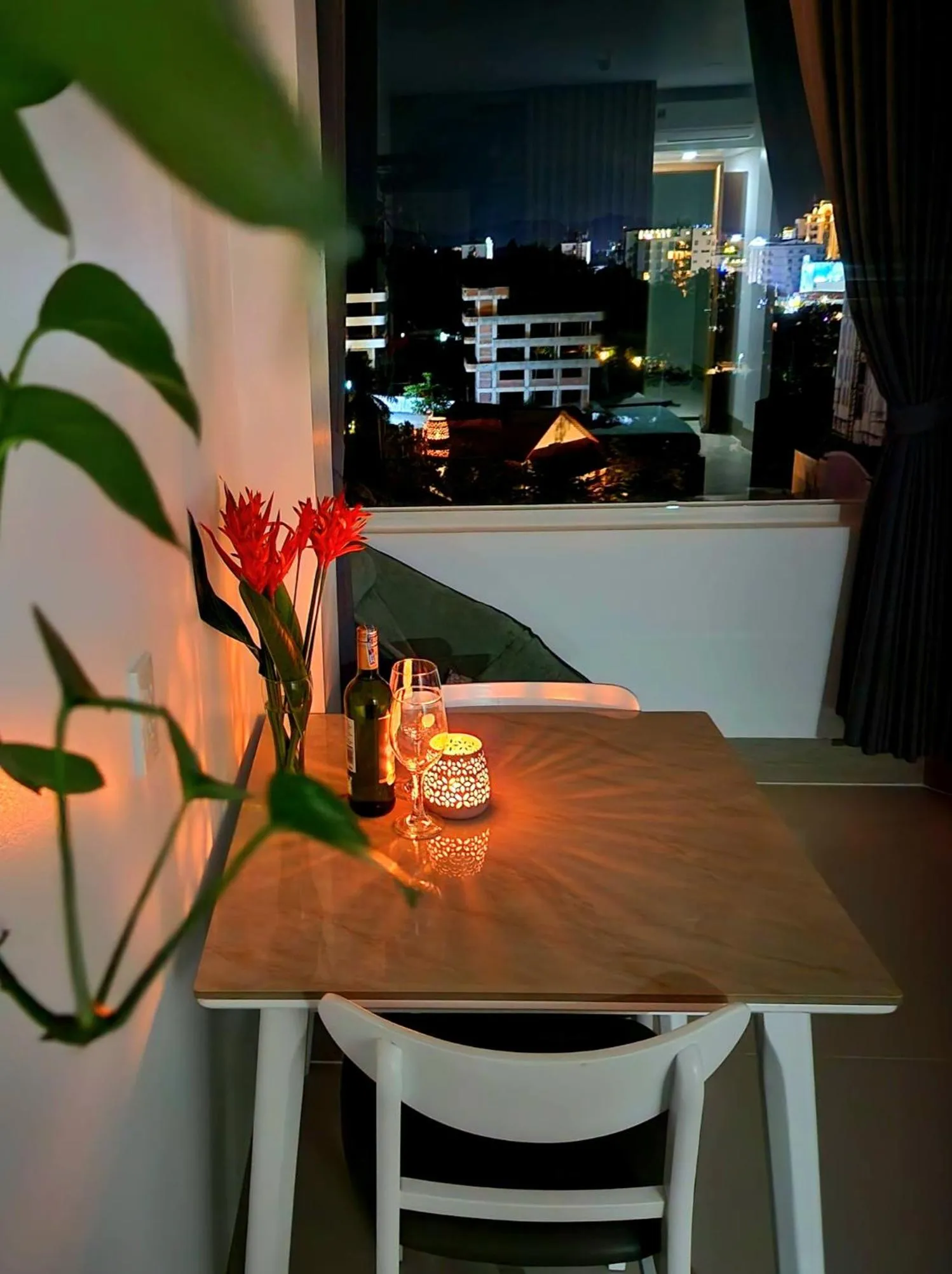 Night in Mi Amor Luxury Island Apartment - 3 minutes to the beach