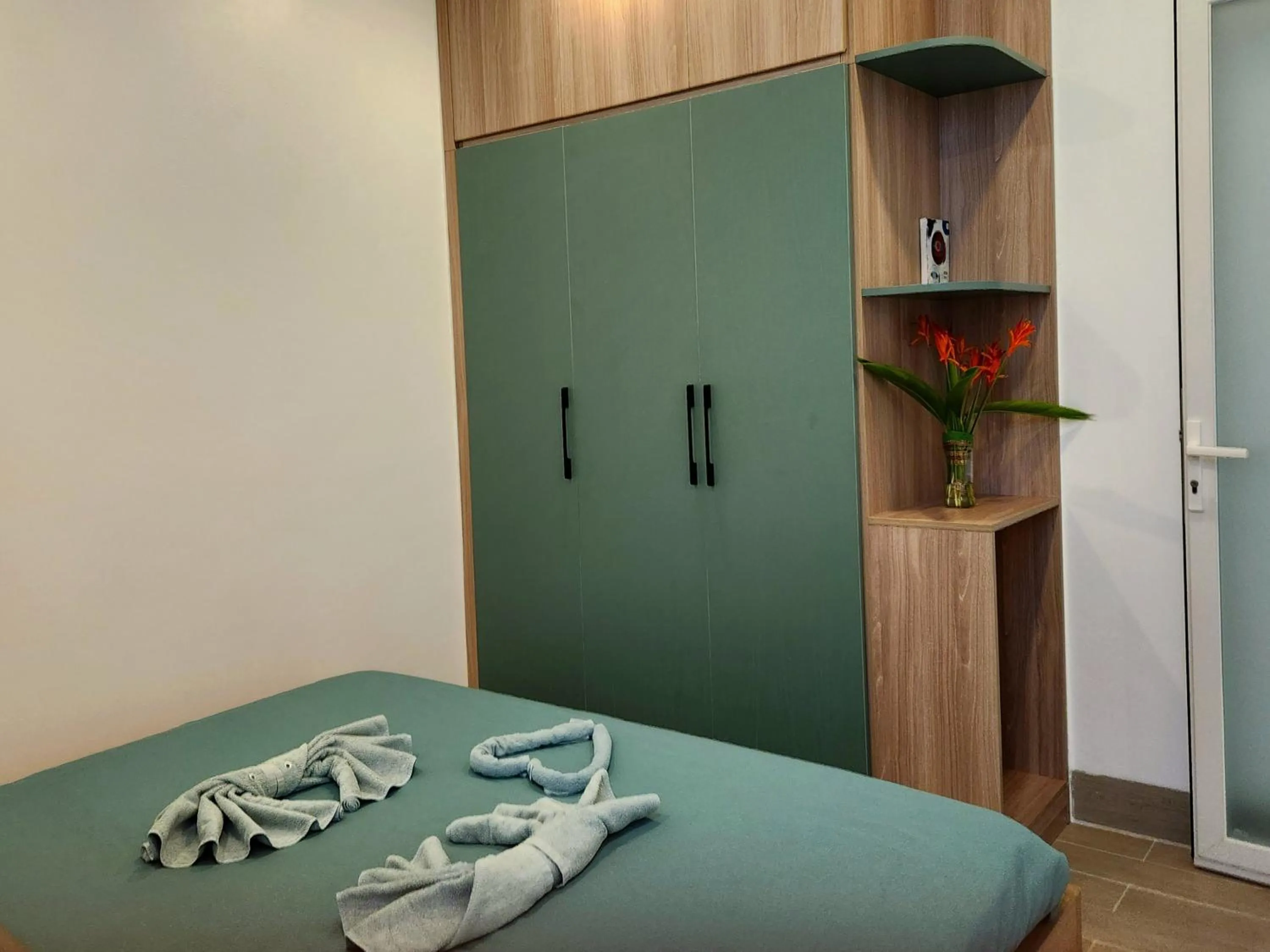 Bed in Mi Amor Luxury Island Apartment - 3 minutes to the beach