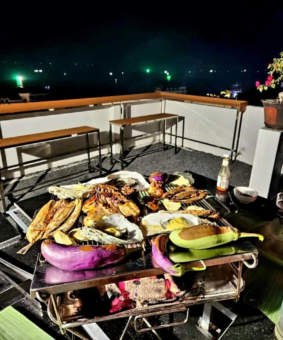 BBQ facilities in Mi Amor Luxury Island Apartment - 3 minutes to the beach