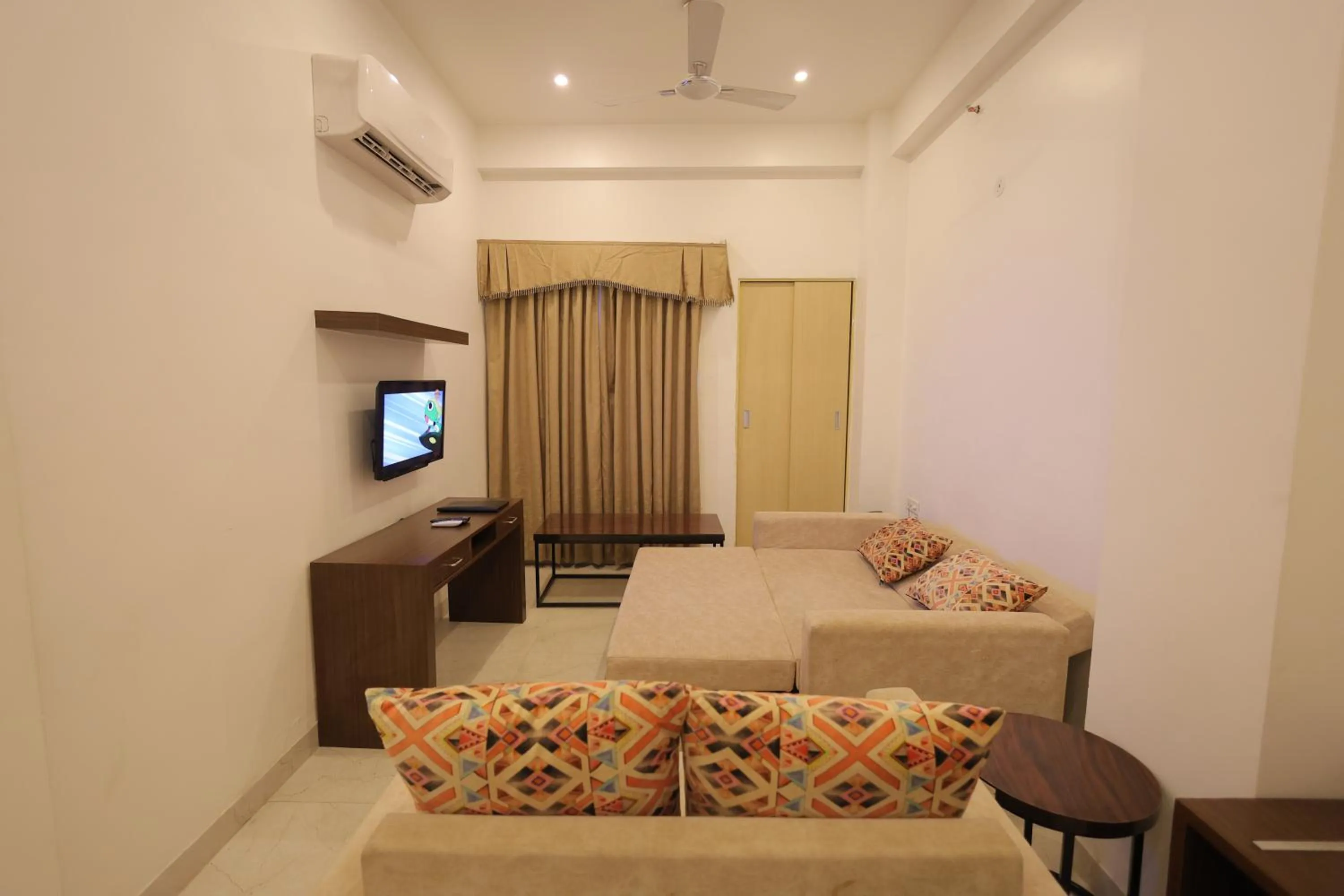 Living room, Bed in Hide Away Studios