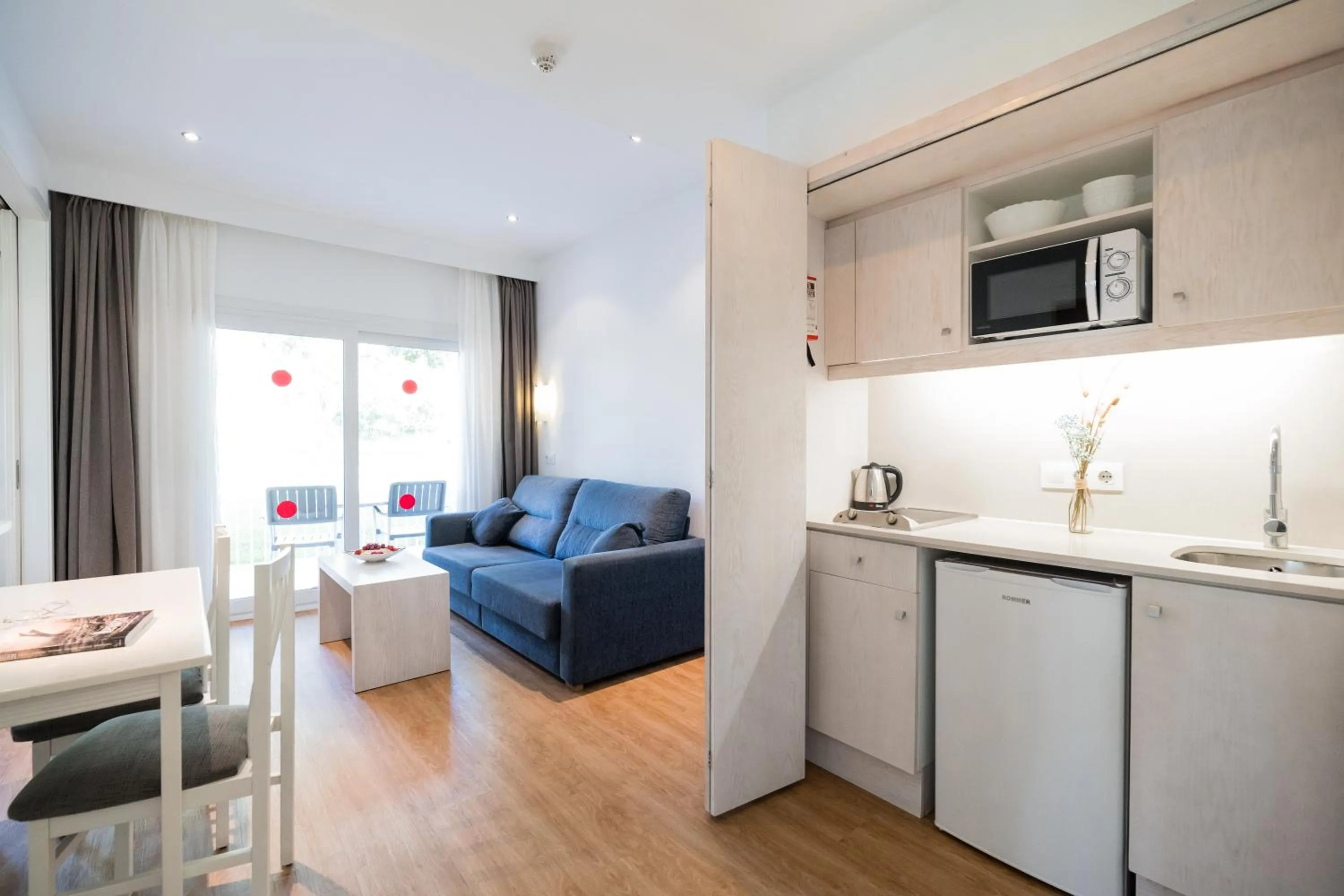 Photo of the whole room in Sagitario Princesa Playa