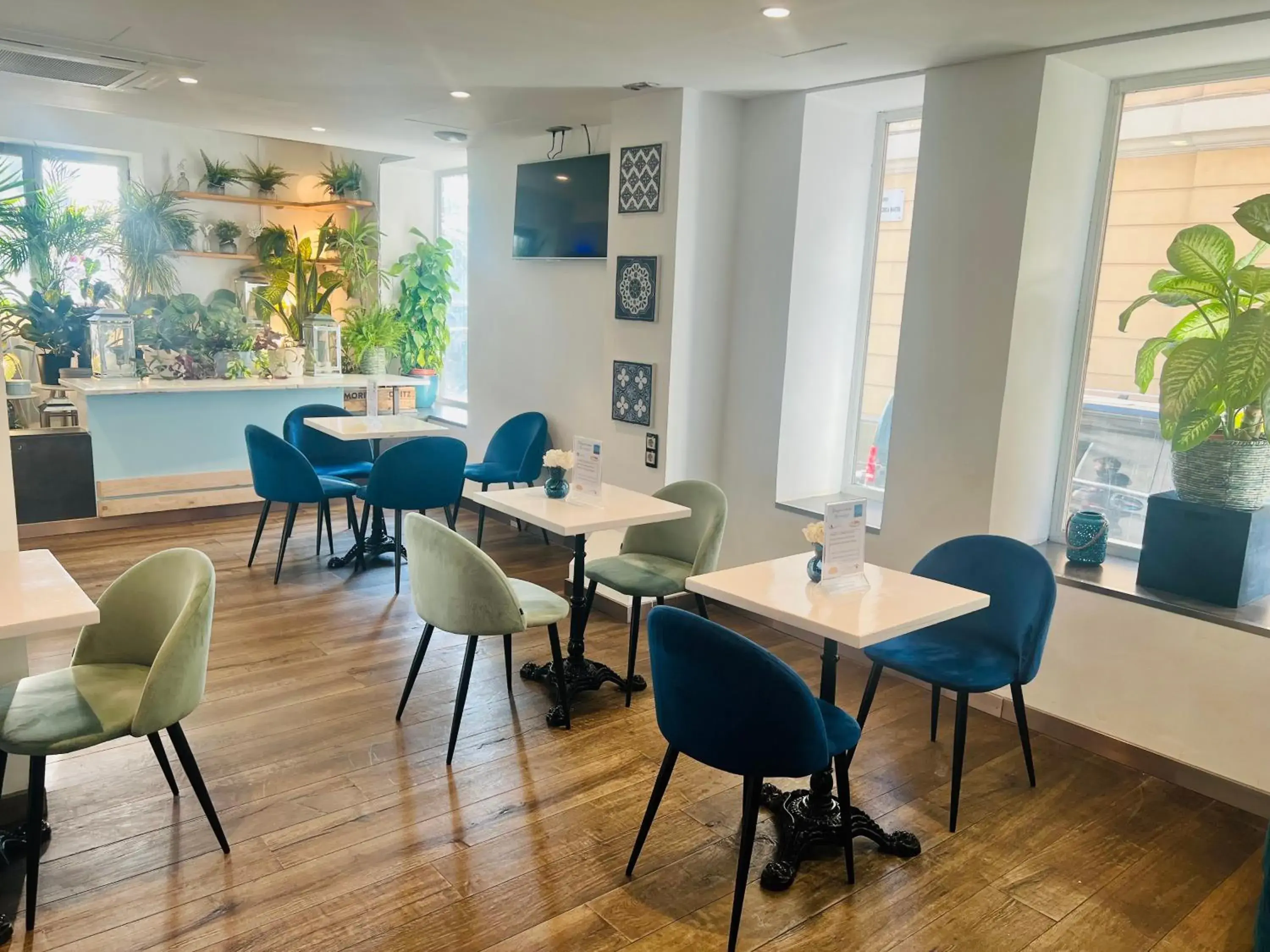 Lounge or bar in Hotel 54 Barceloneta Lounge or bar in Hotel 54 Barceloneta