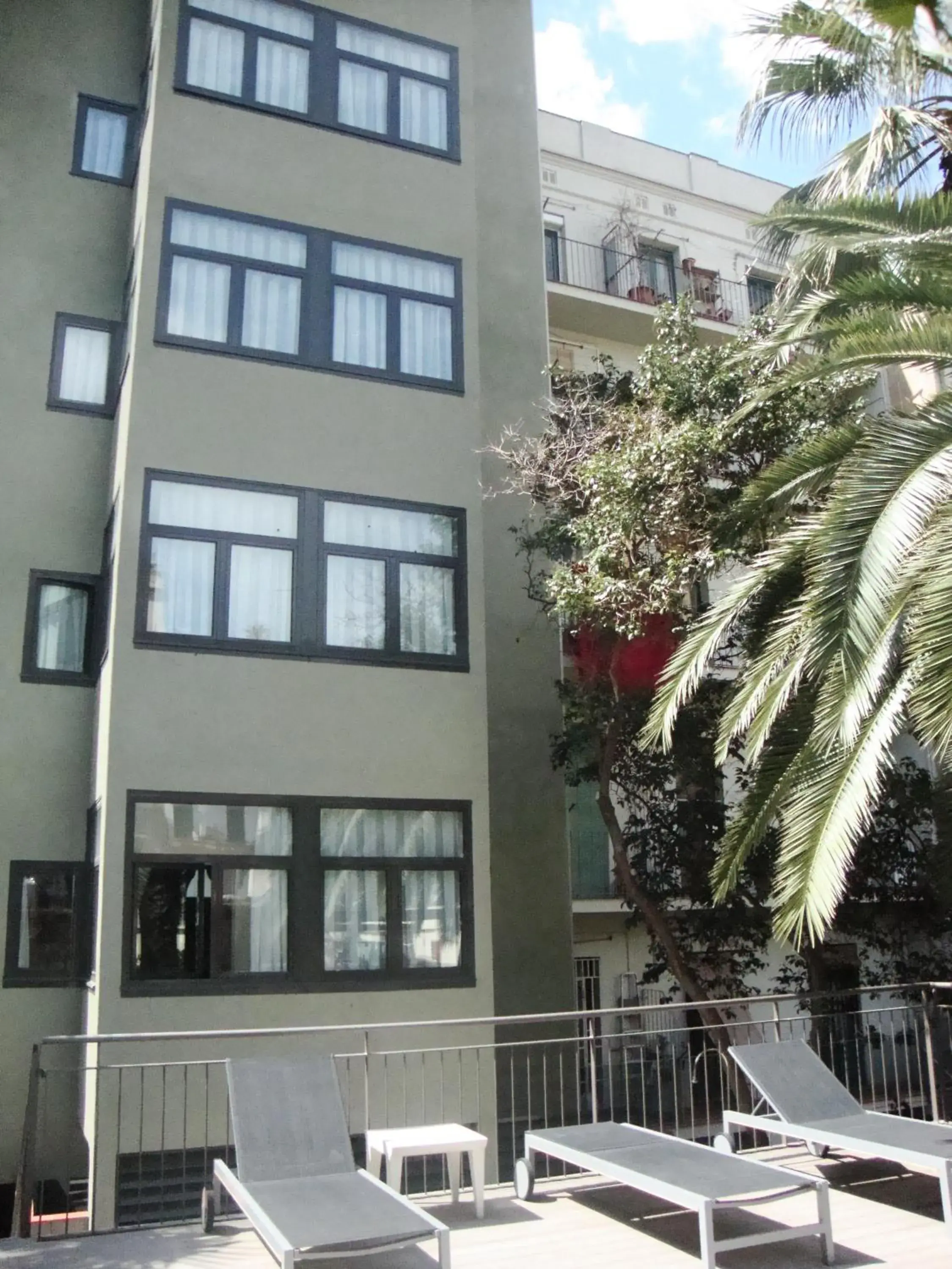 Facade/entrance in Barcelona Apartment Aramunt Facade/entrance in Barcelona Apartment Aramunt