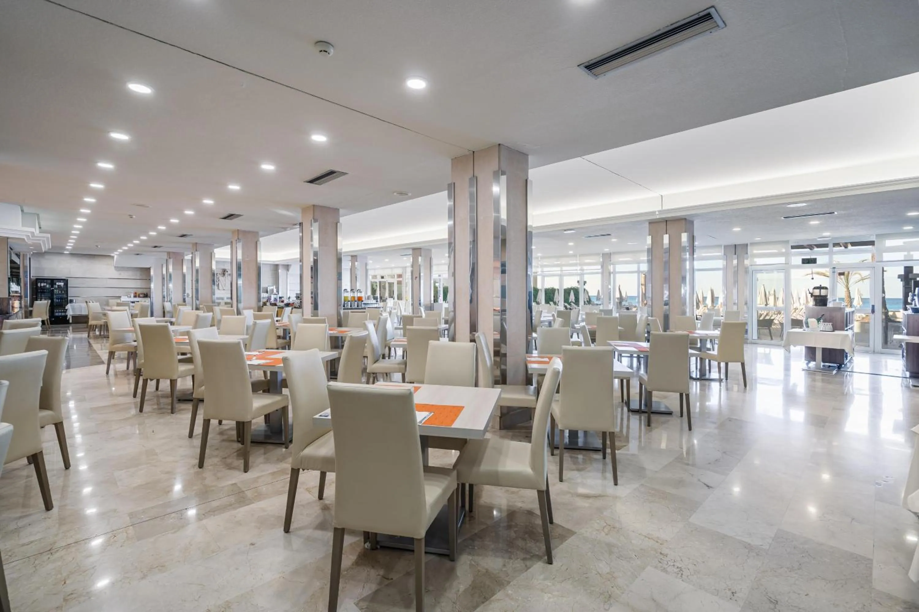 Restaurant/places to eat in THB El Cid - Adults Only