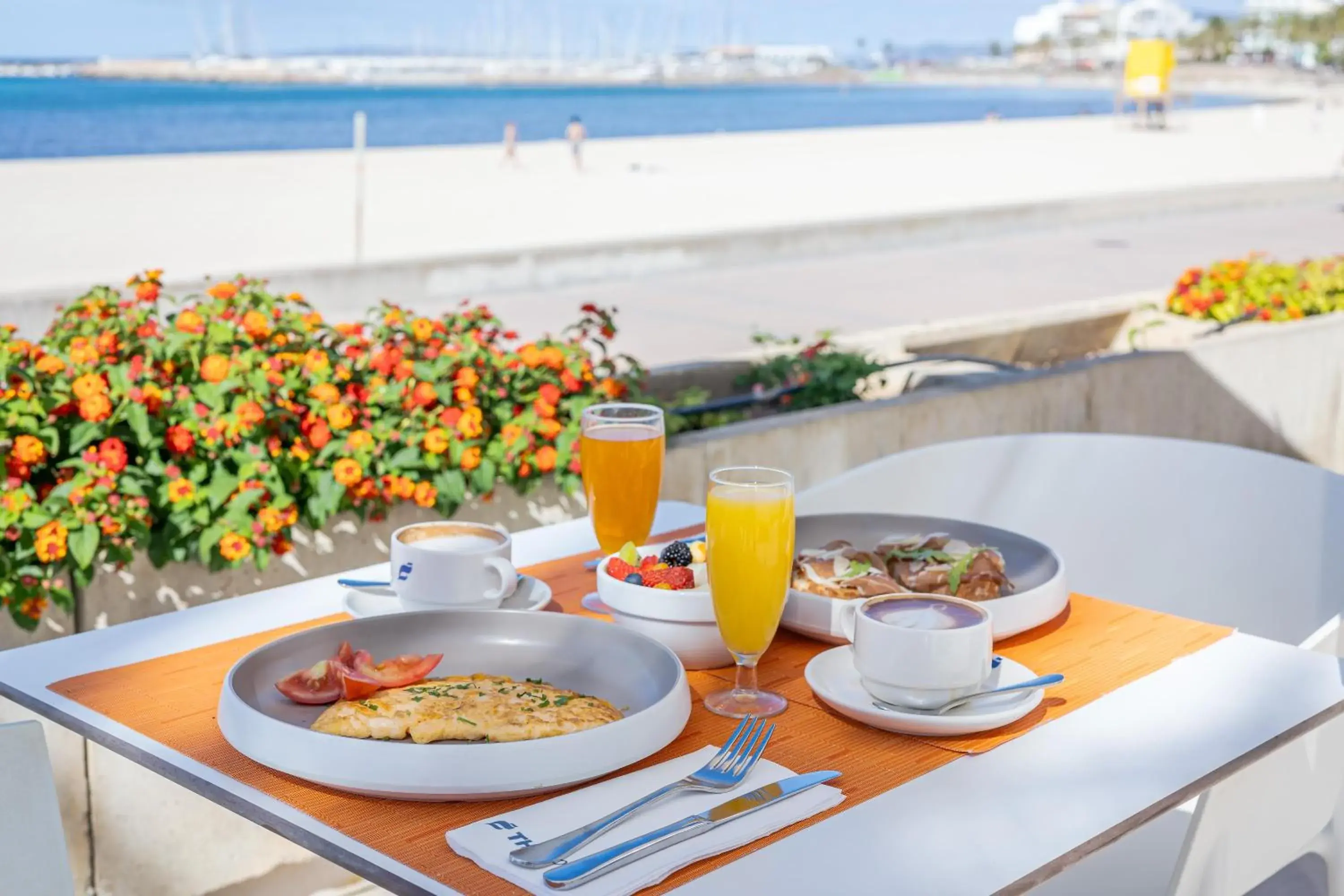 Restaurant/places to eat in THB El Cid - Adults Only Restaurant/places to eat in THB El Cid - Adults Only