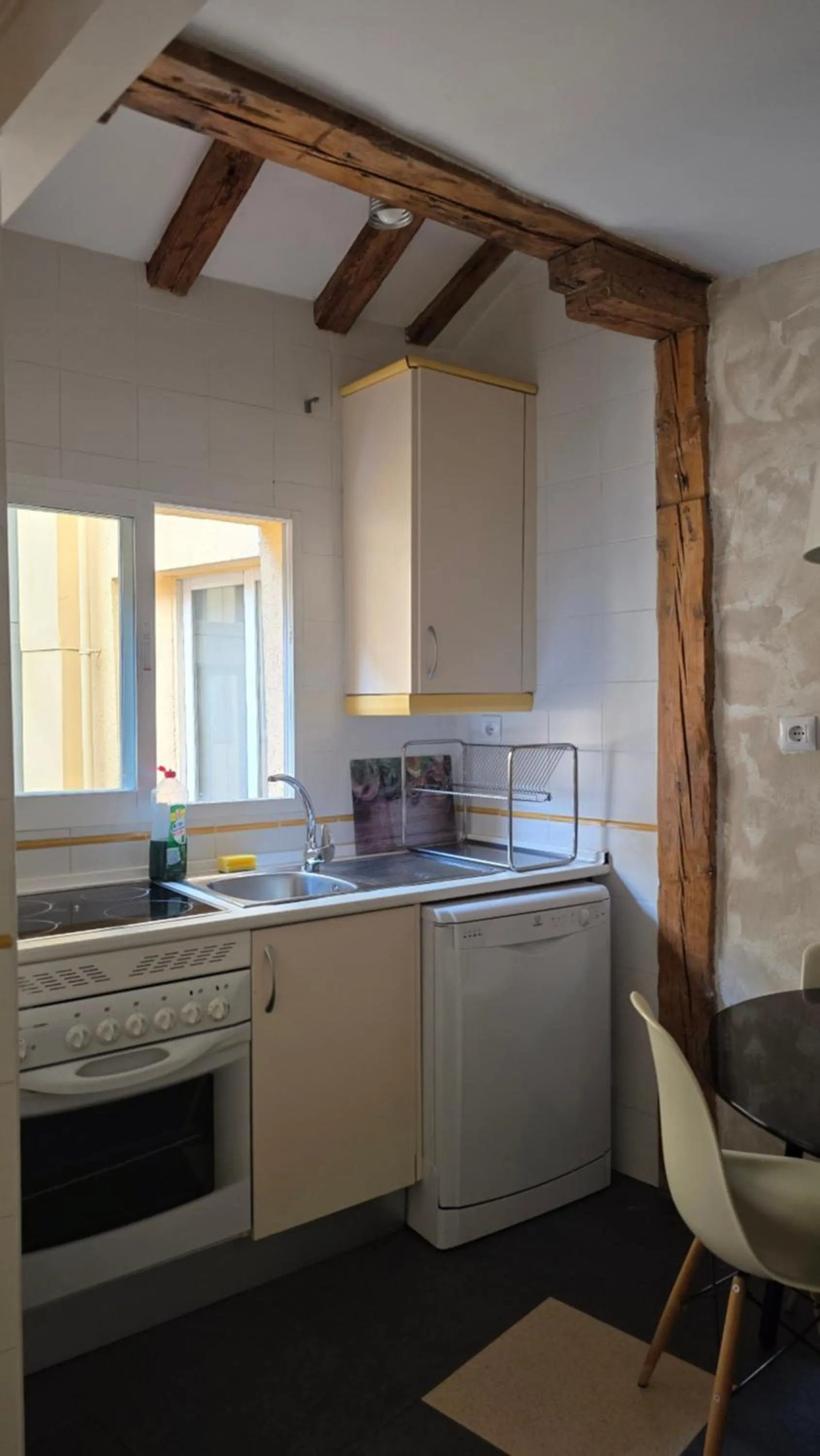 kitchen in Hostal Santa Ana Colors