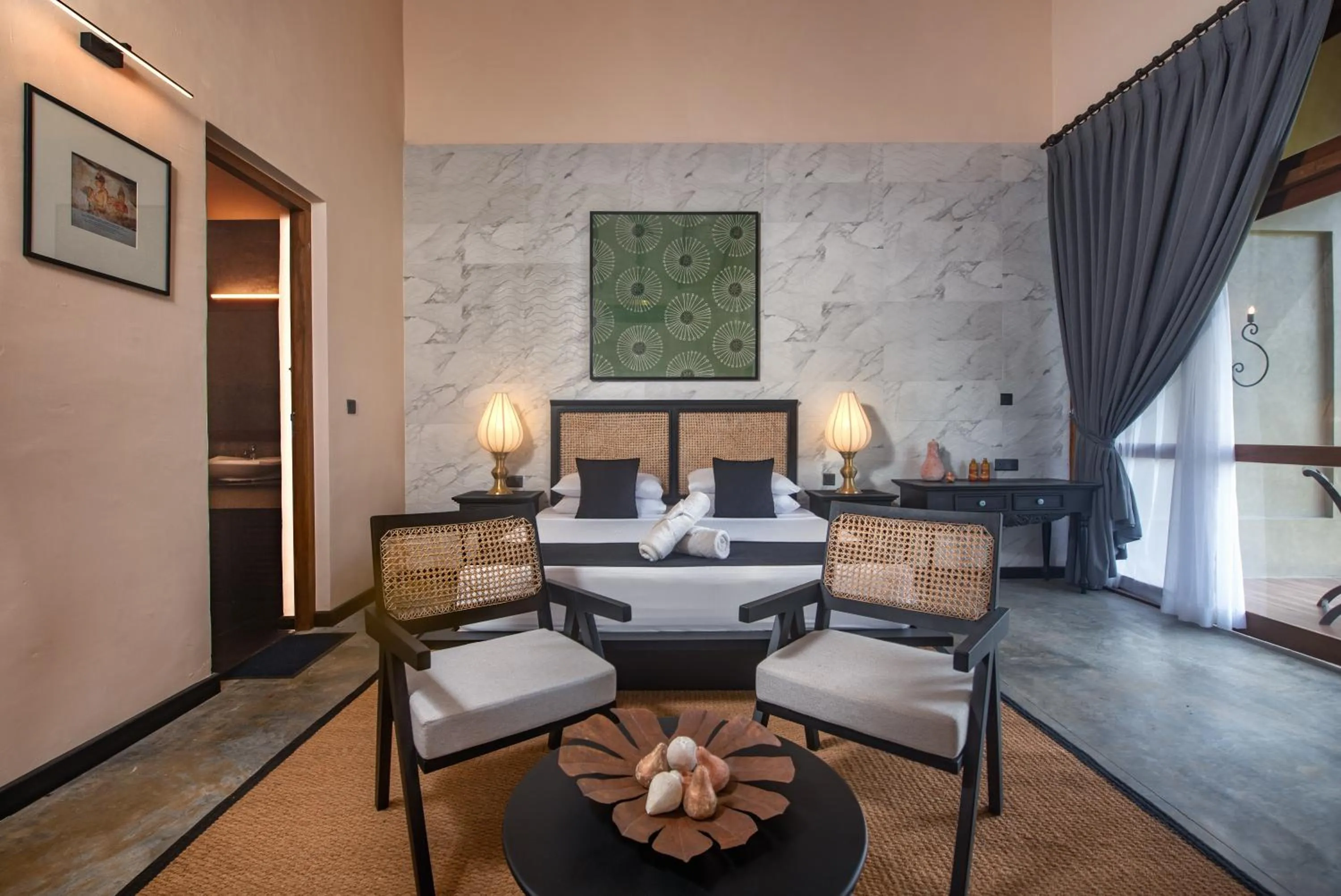 Bed in Ceylon Breeze Sigiriya