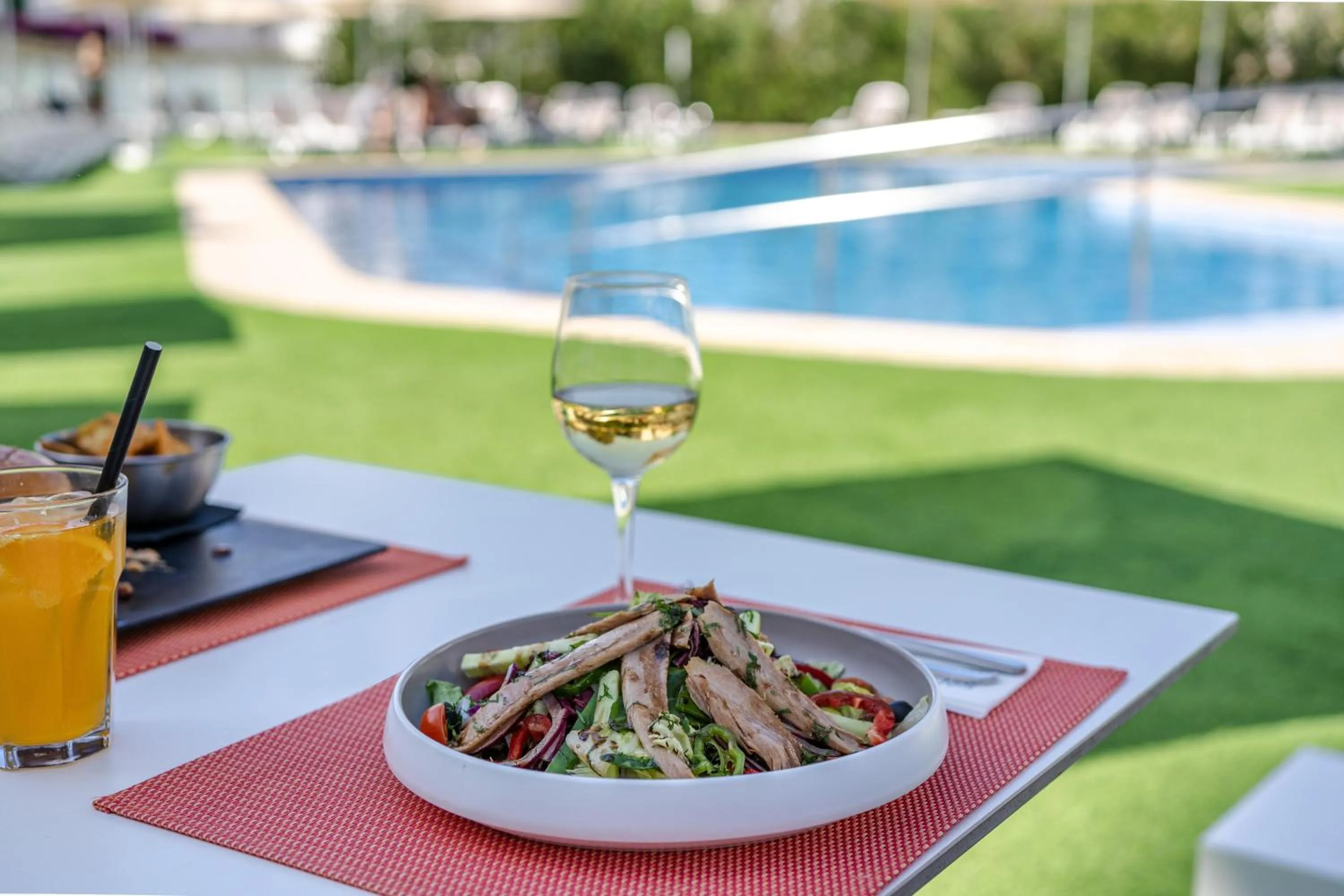 Restaurant/places to eat in THB Maria Isabel - Adults Only