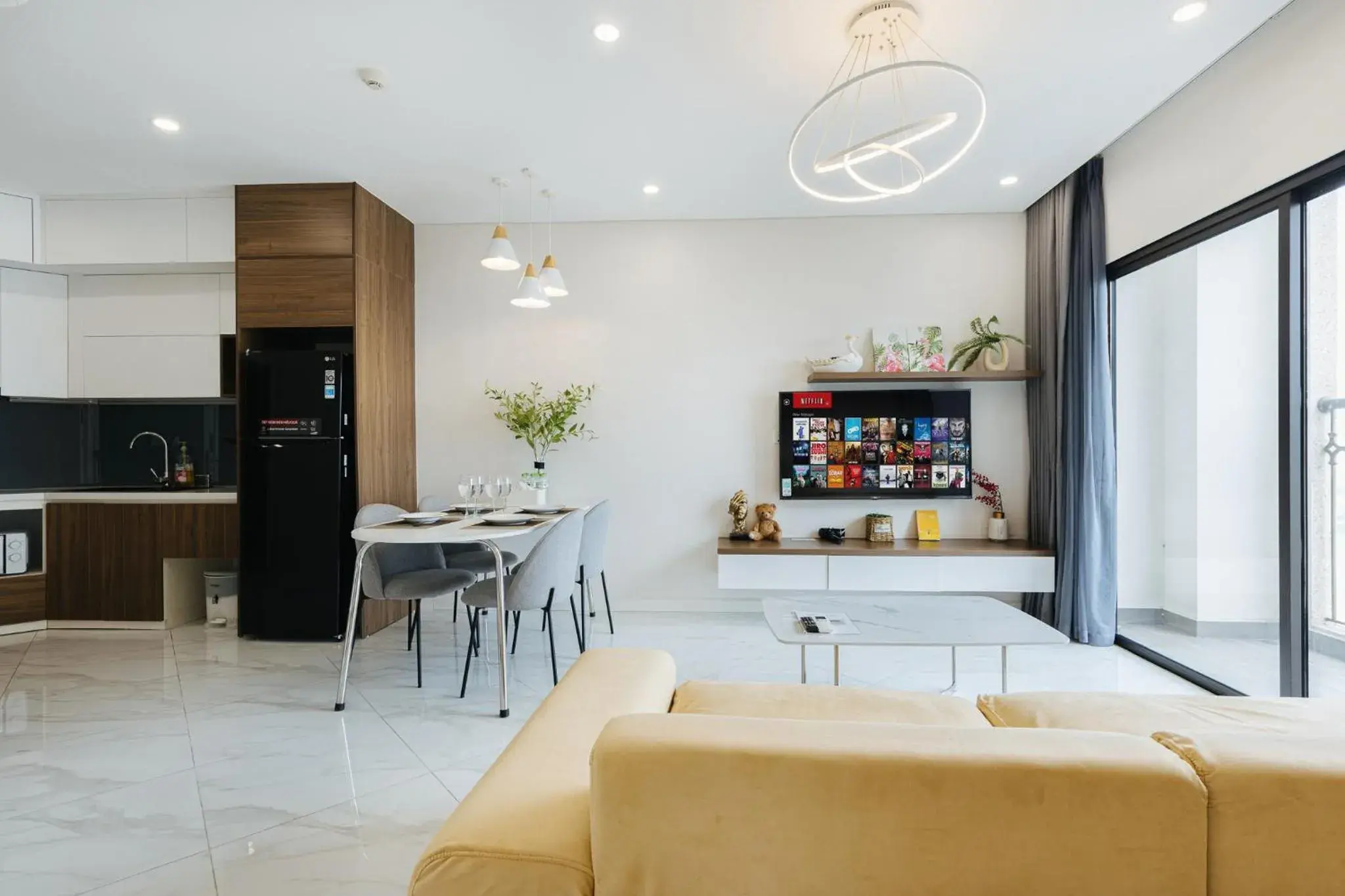 Living room in Muse Hanoi Lake View Luxury Apartment - D' Eldorado Living room in Muse Hanoi Lake View Luxury Apartment - D' Eldorado