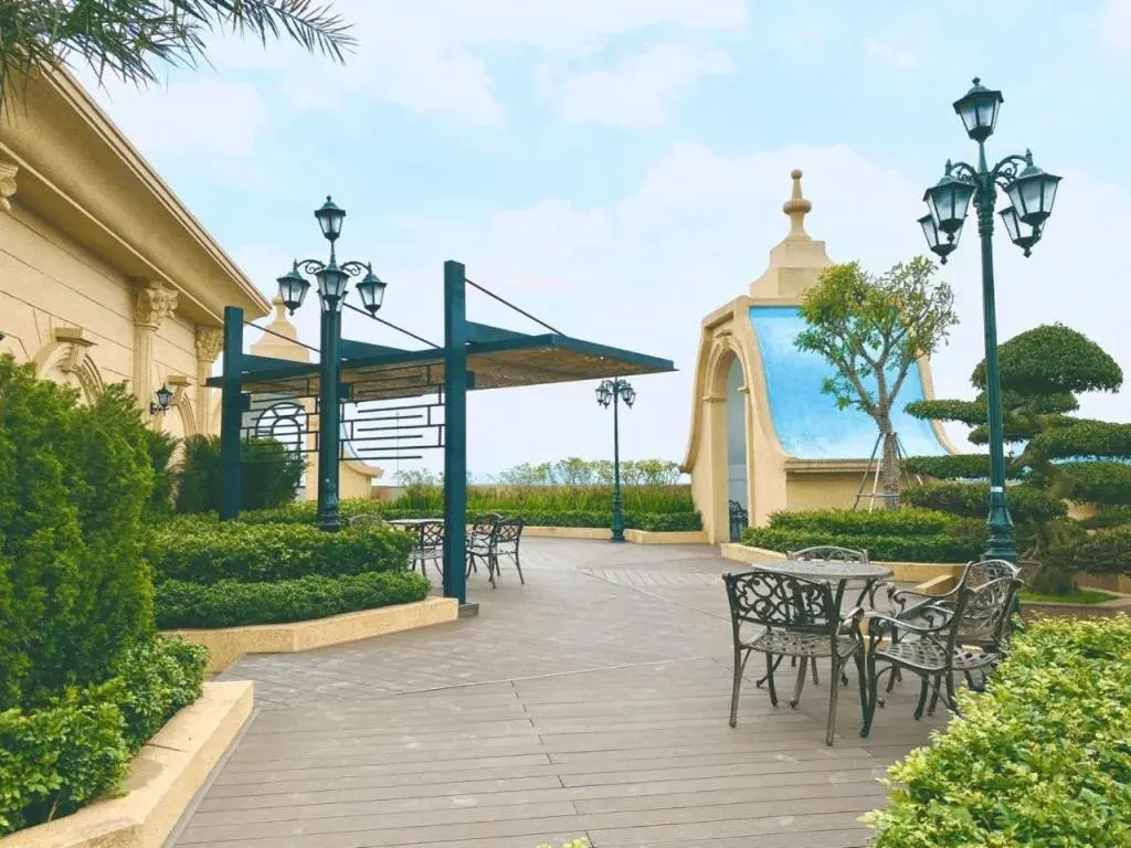 Garden in Muse Hanoi Lake View Luxury Apartment - D' Eldorado Garden in Muse Hanoi Lake View Luxury Apartment - D' Eldorado