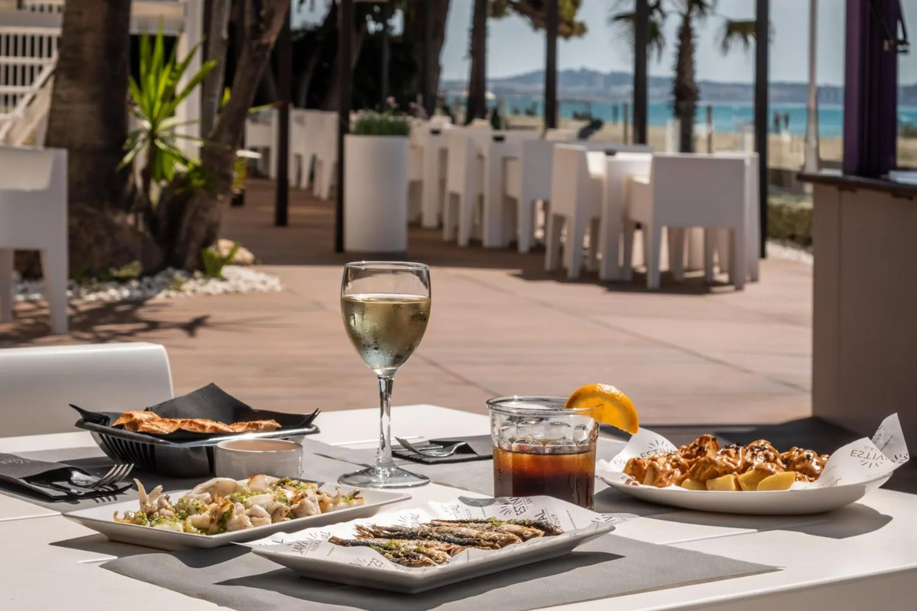 Restaurant/places to eat in Estival Centurión Playa