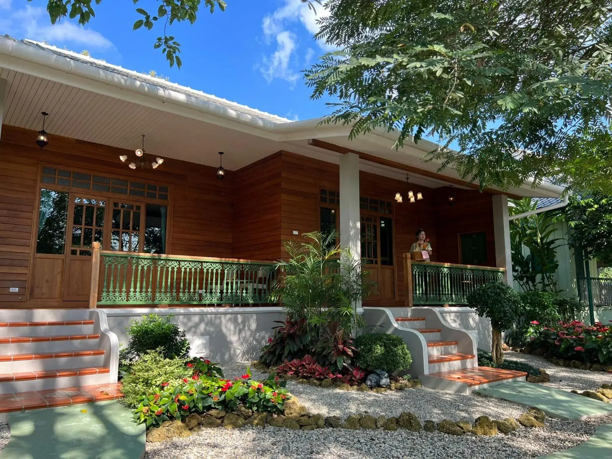 Home of Dusita Home of Dusita