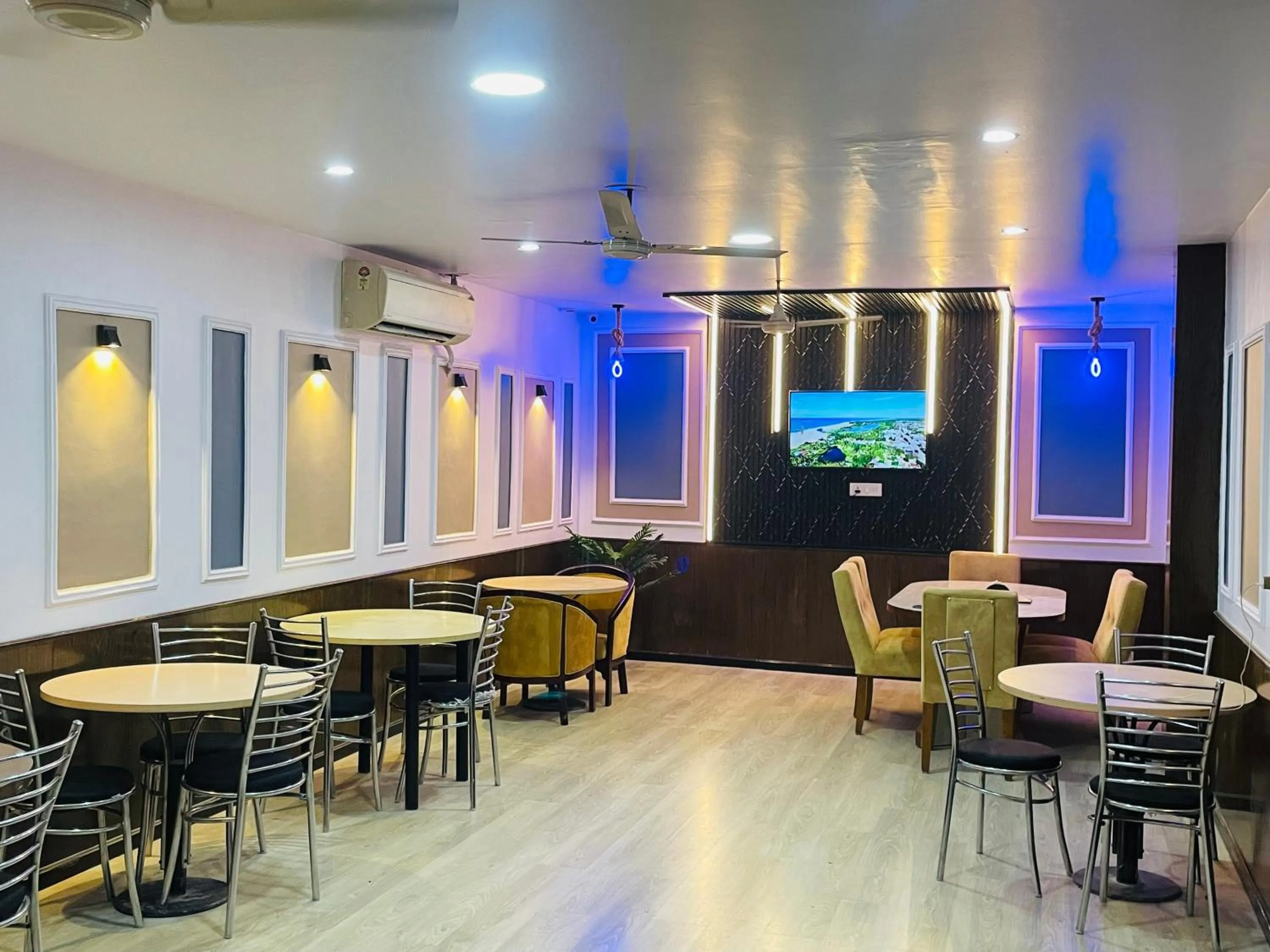 THE ROYAL PRESIDENCY INN