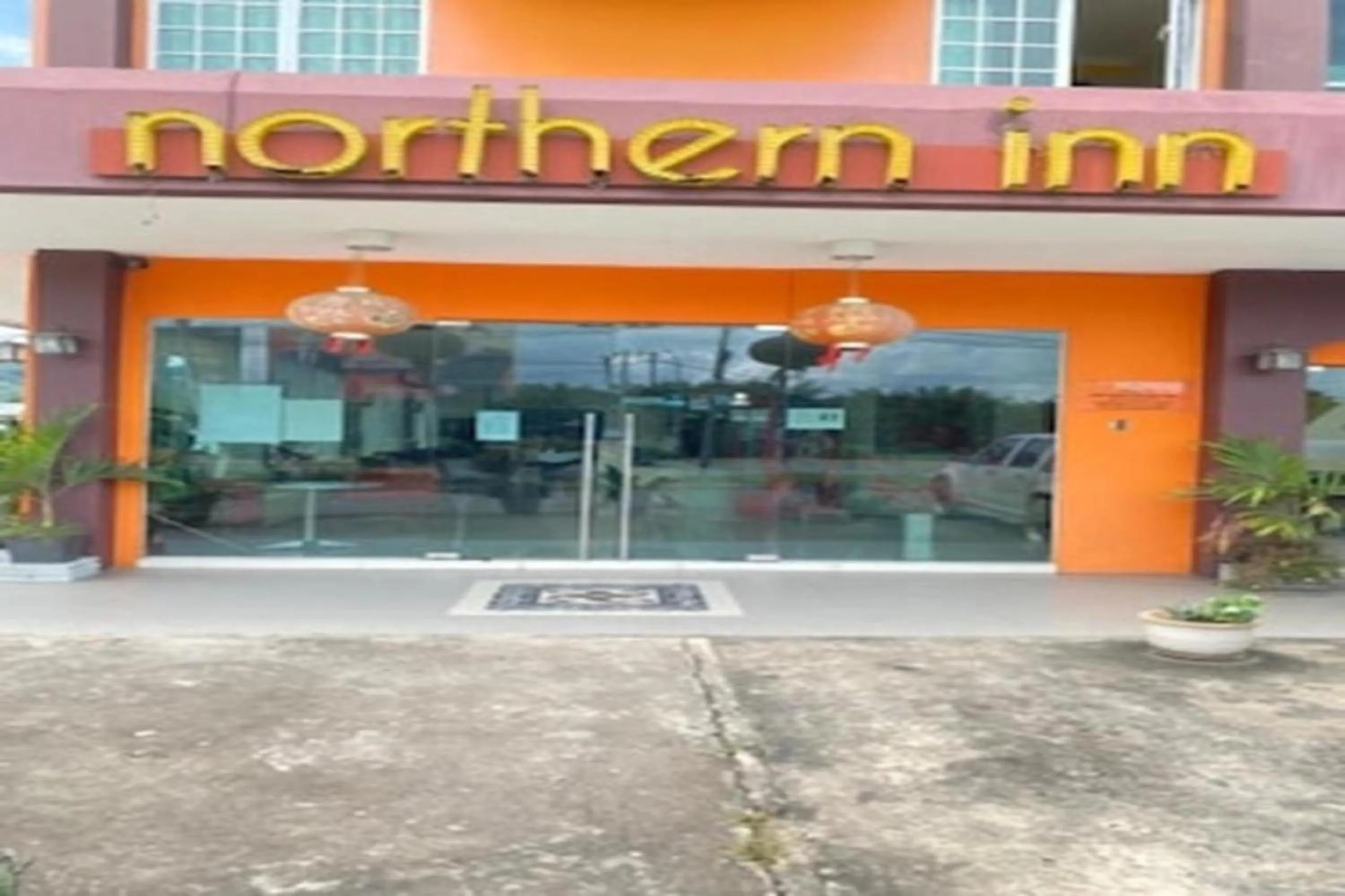 Facade/entrance in Hotel O Northern Inn