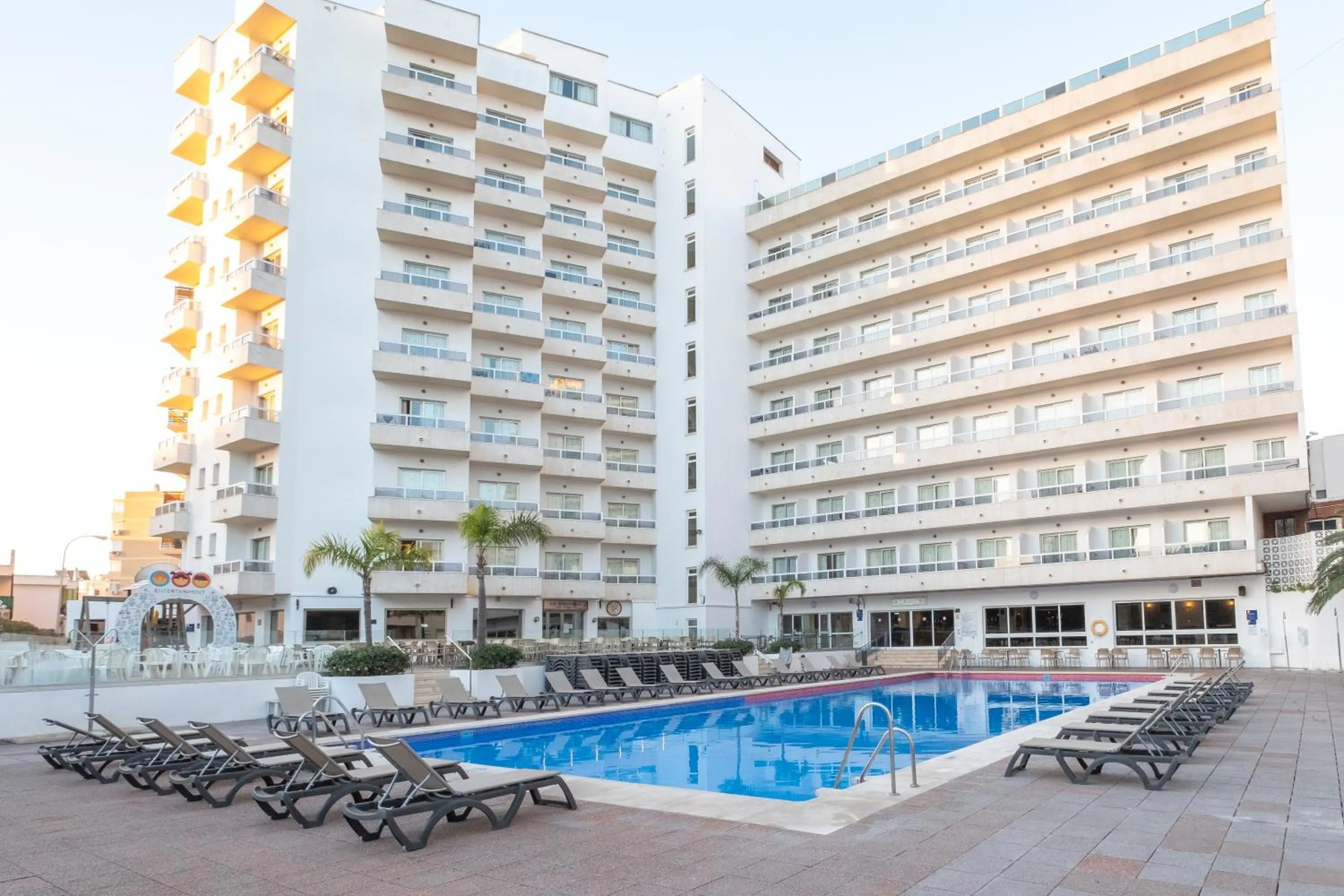 Pool view in Sandos Griego
