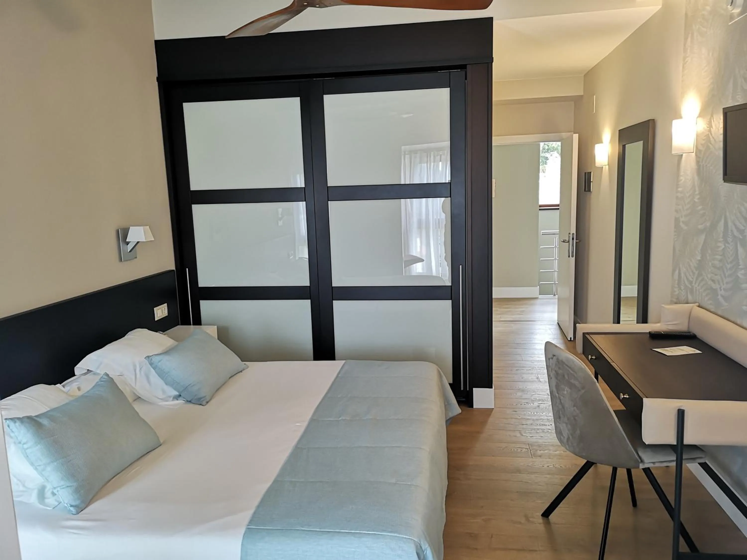 Decorative detail, Bed in Hotel Herbeira