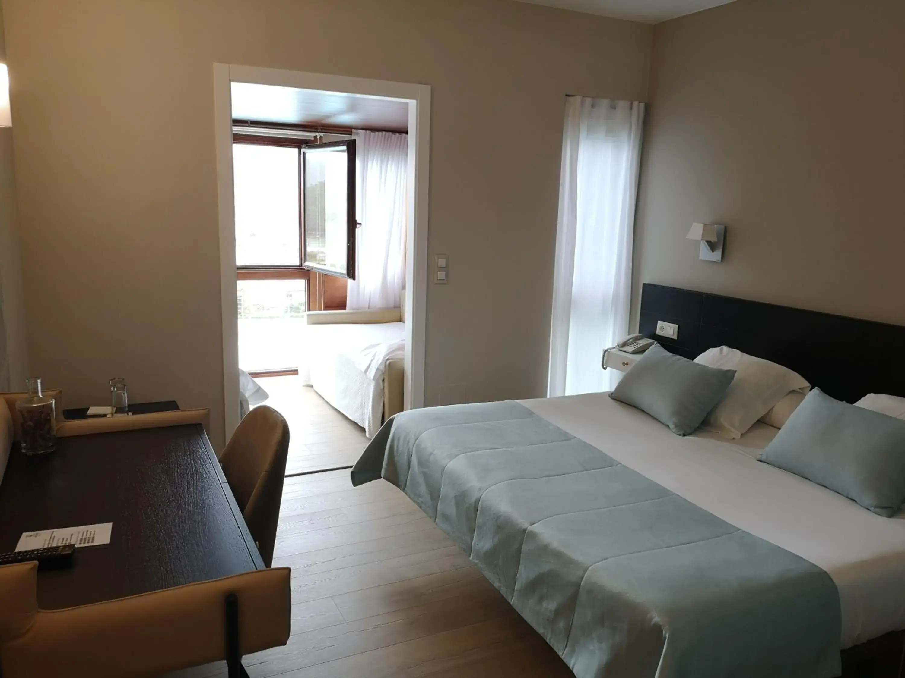 Superior Double Room (2 Adults + 1 Child) with Sea View in Hotel Herbeira Superior Double Room (2 Adults + 1 Child) with Sea View in Hotel Herbeira