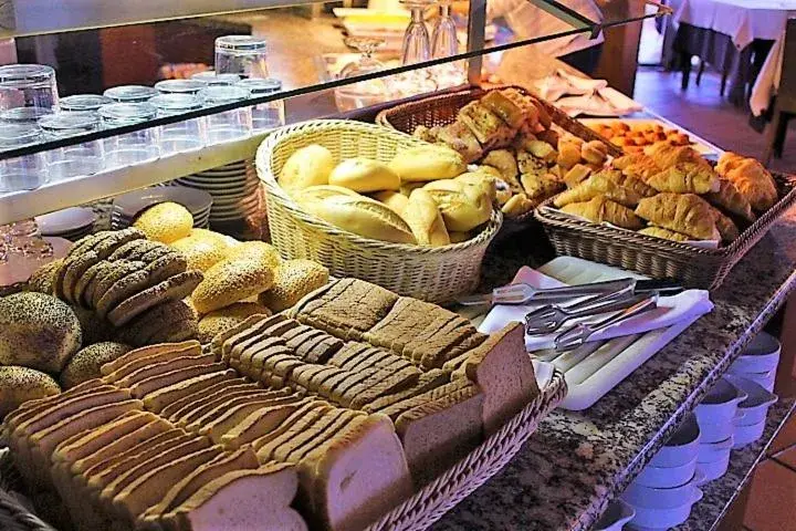 Breakfast in HG Tenerife Sur Breakfast in HG Tenerife Sur