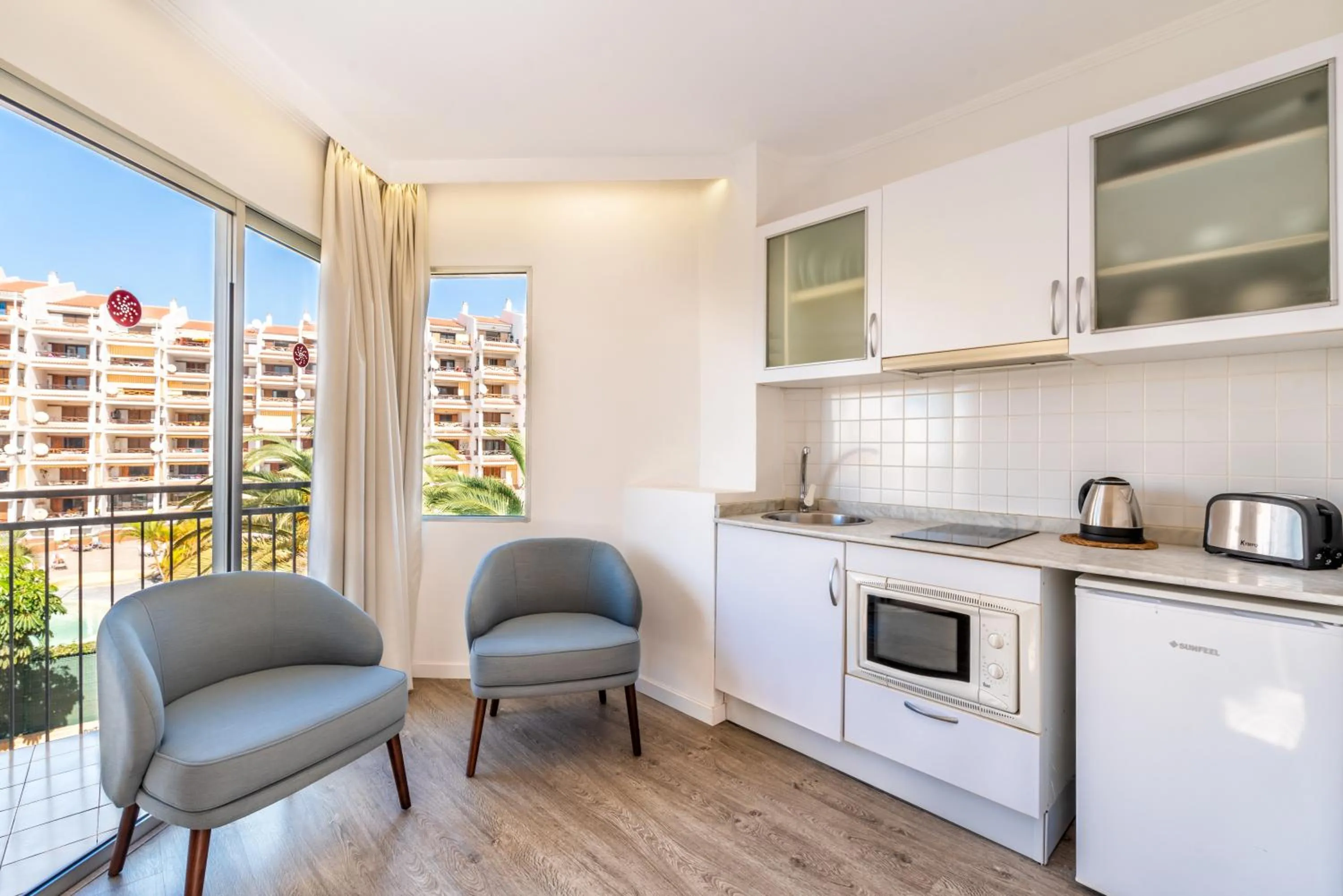 Living room in HG Tenerife Sur