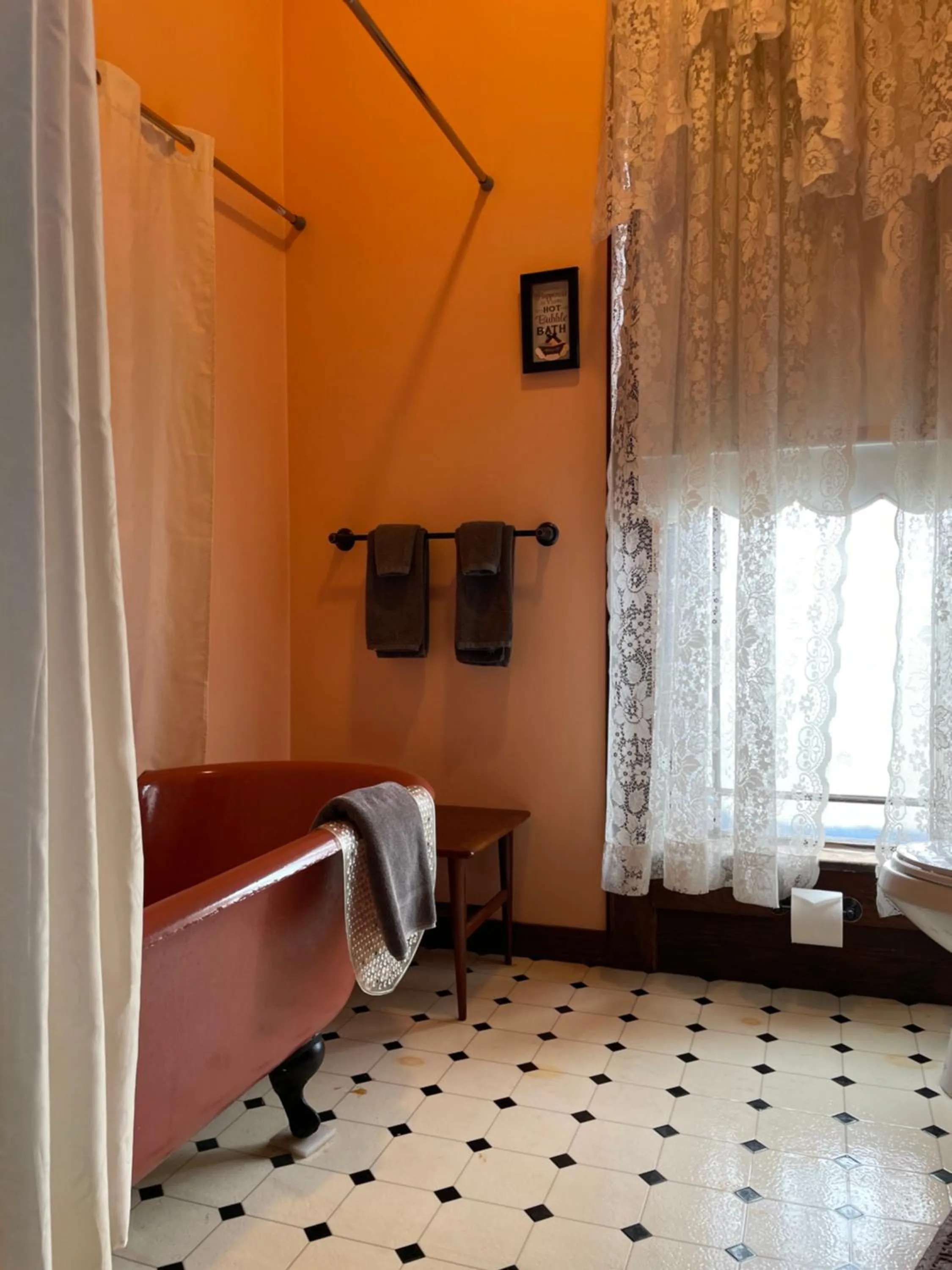 Bathroom, Bed in Grand Gables Inn