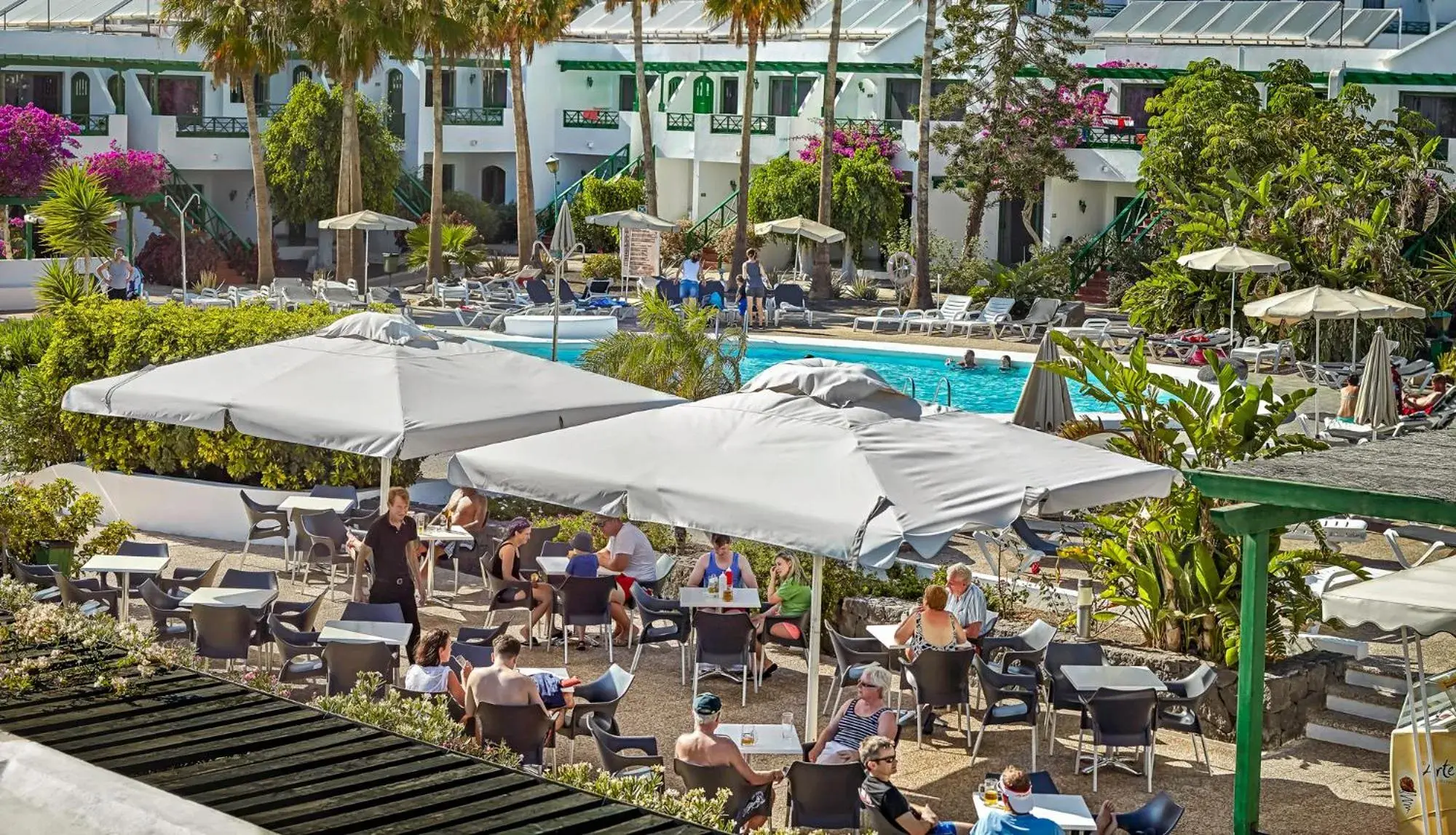 Food and drinks in HG Lomo Blanco Food and drinks in HG Lomo Blanco