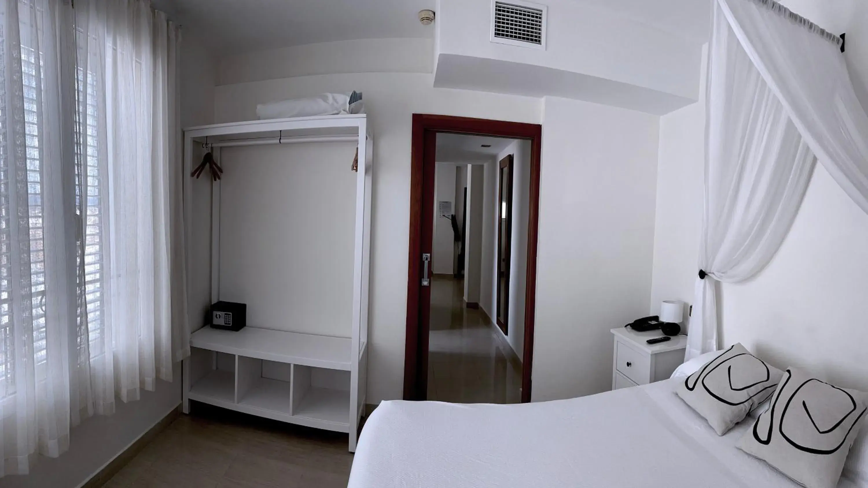 Suite in Atrium Hotel Suite in Atrium Hotel