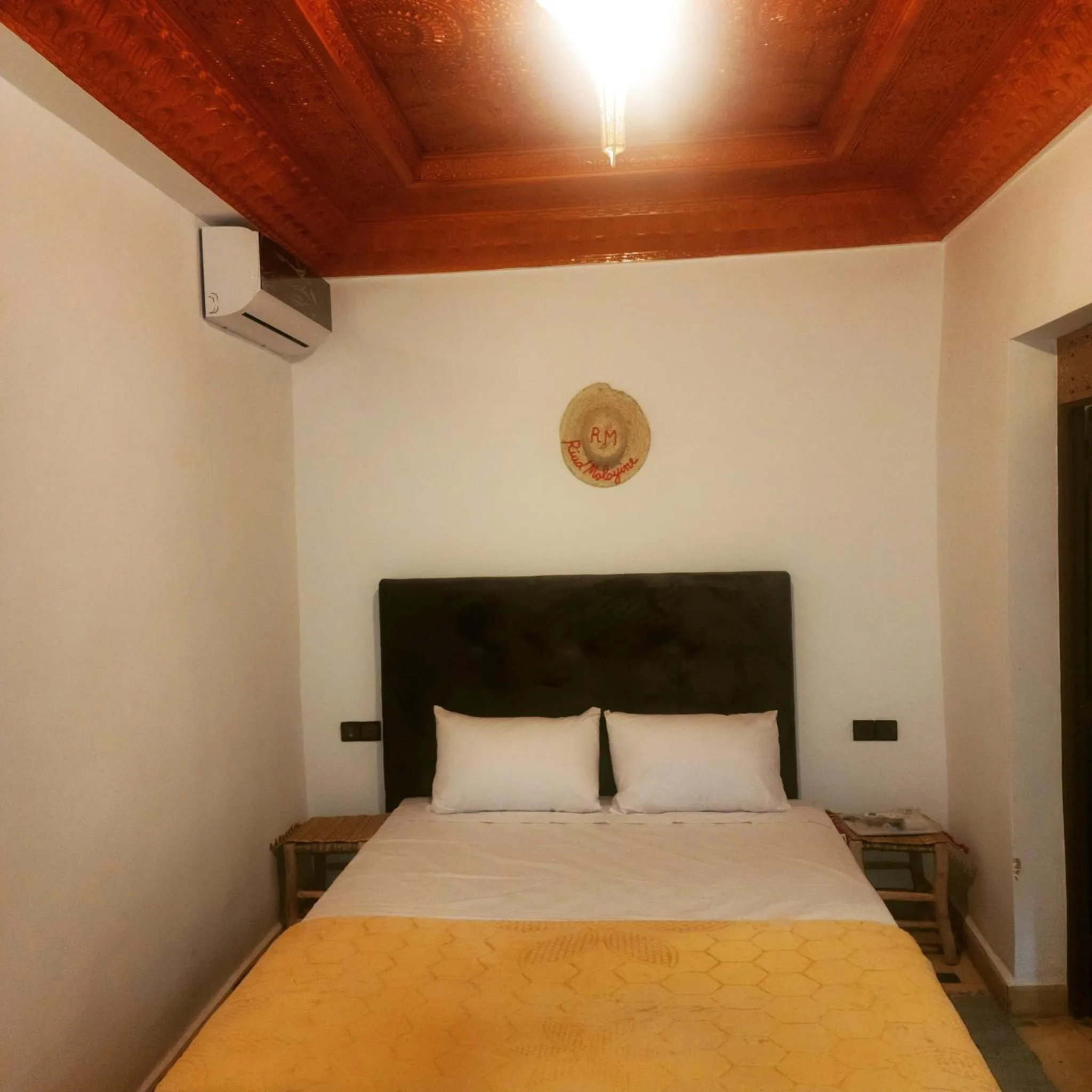 Bed in Riad Malayine