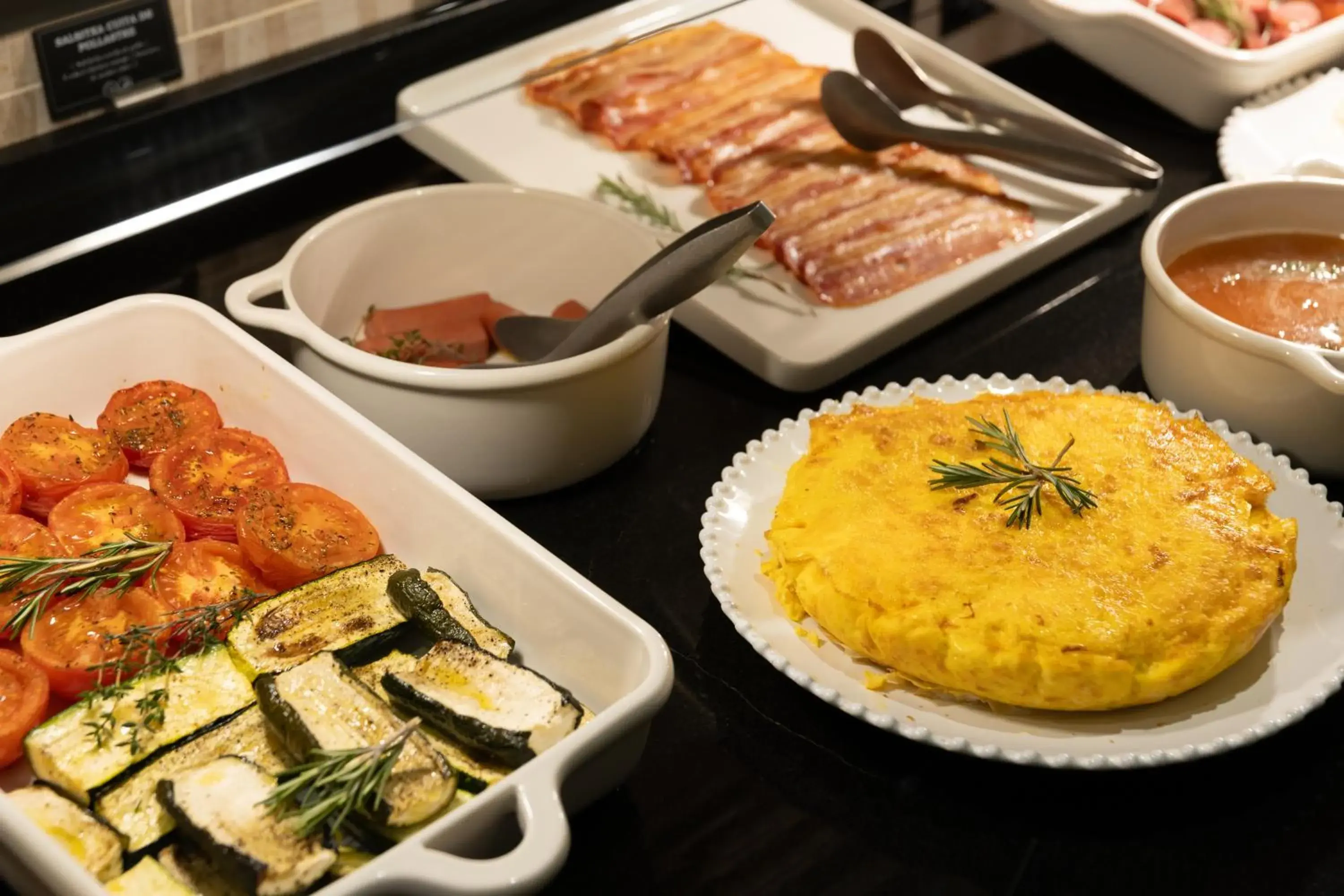 Buffet breakfast in Hotel Lyon Buffet breakfast in Hotel Lyon