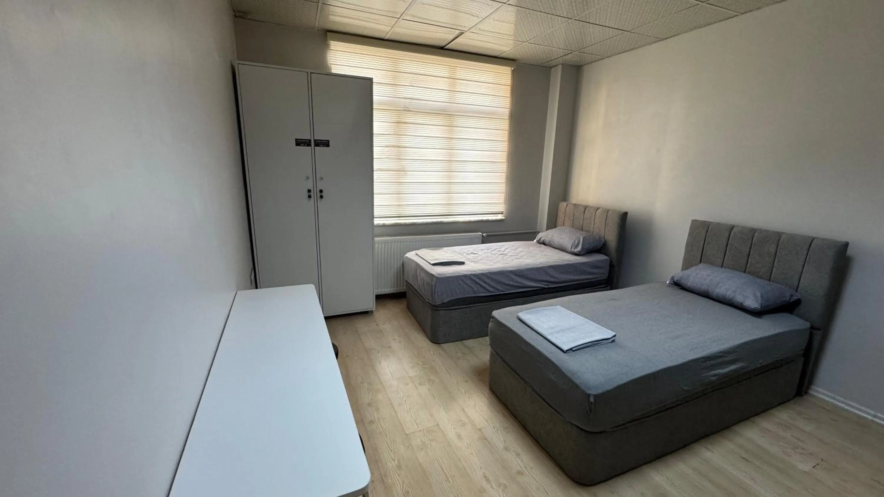 Dining area, Bed in Hostelida Konya